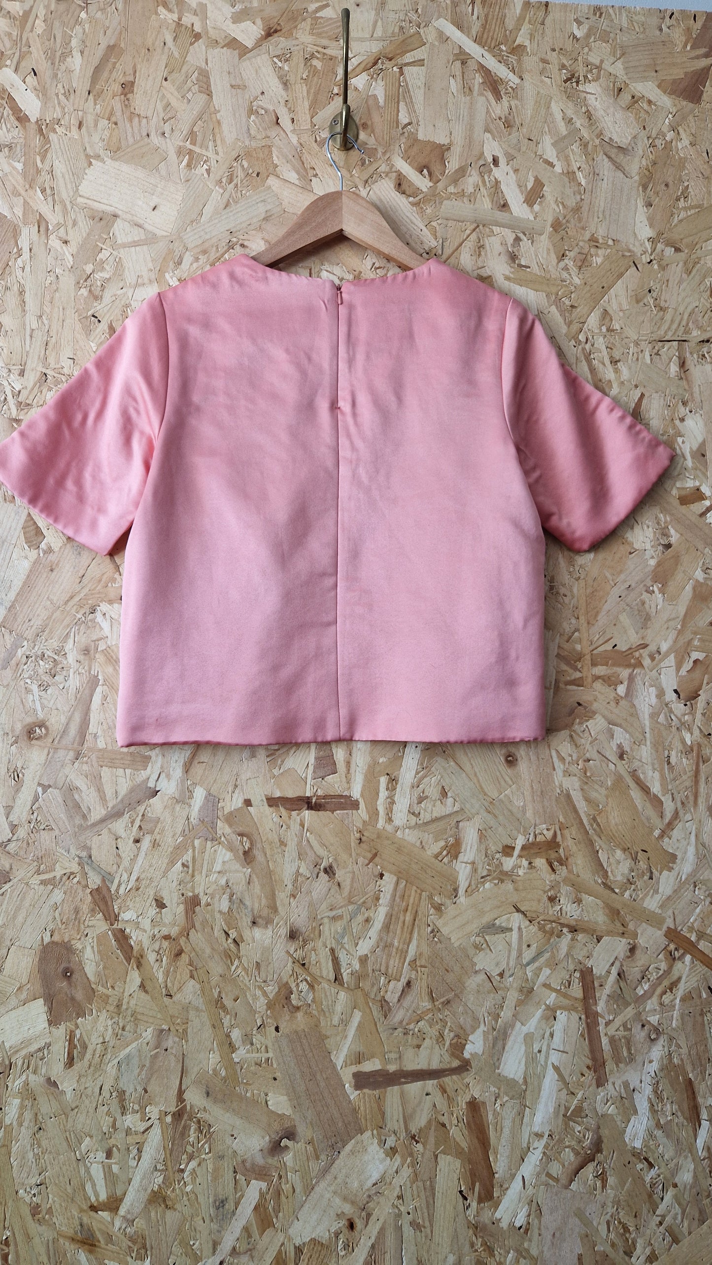 Preloved Topshop Short Sleeve Heavy Matt Satin Top with Appliqué Pattern Size 10
