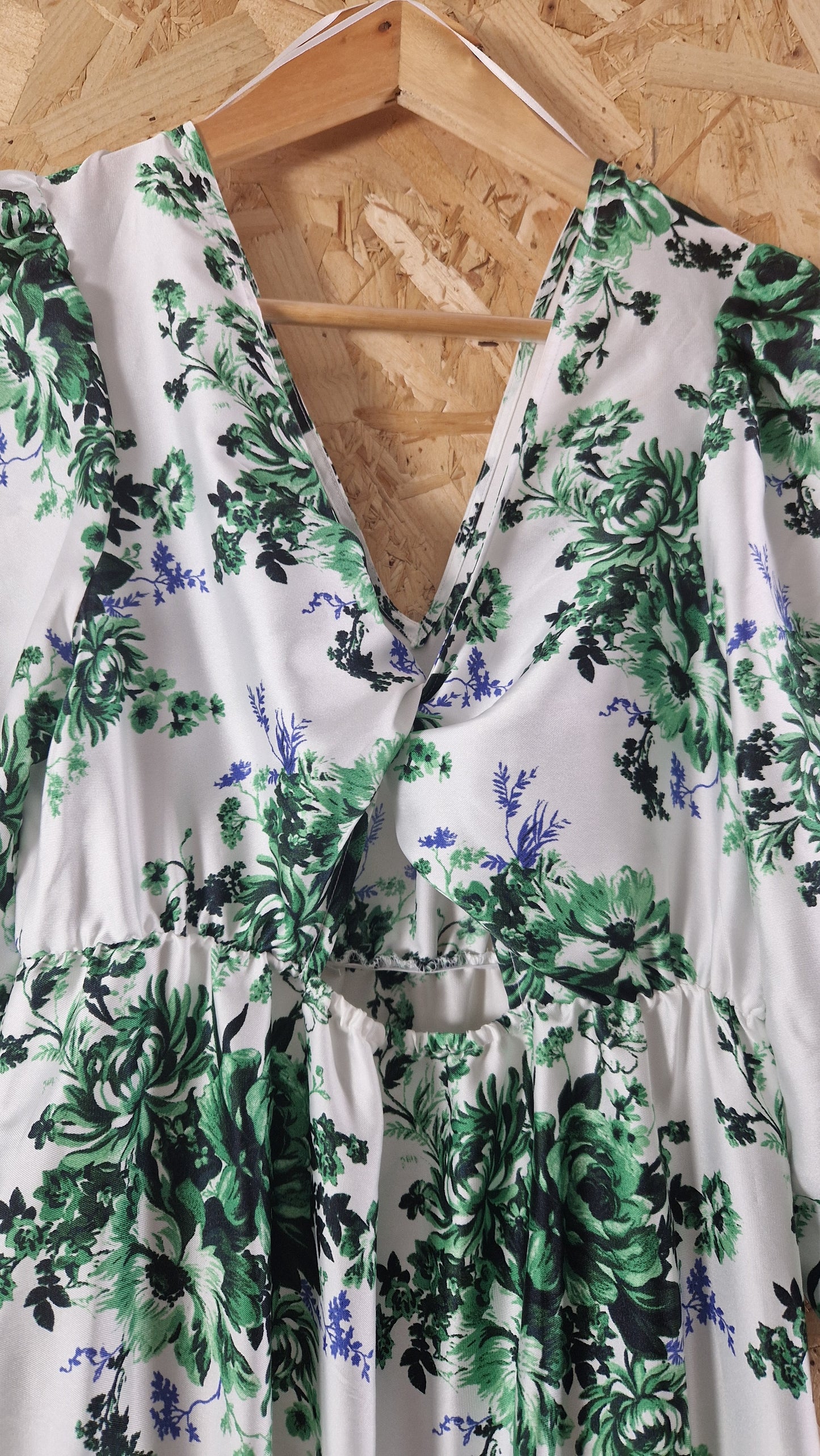 Preloved M&S Puff Sleeve Floral Printed Sleeve Dress Size 8