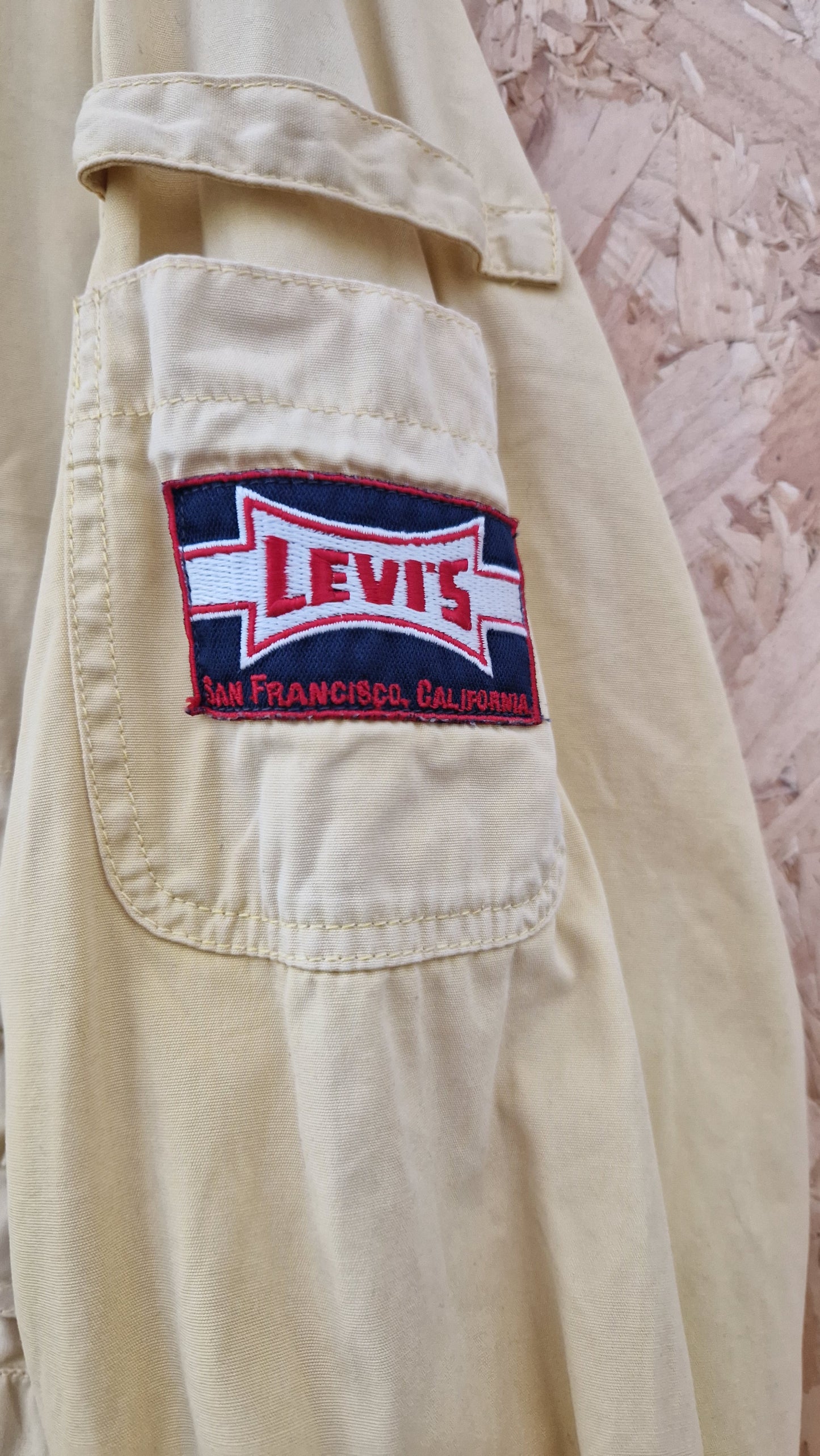 Preloved Levi's Jacket with Detachable Hood Size XLarge