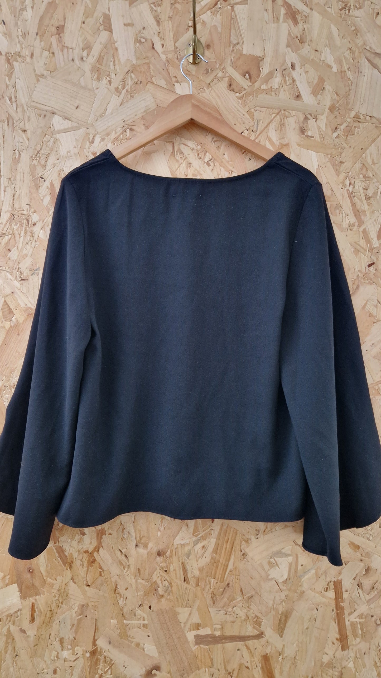 Preloved Hush Top with Split Sleeves Size 12