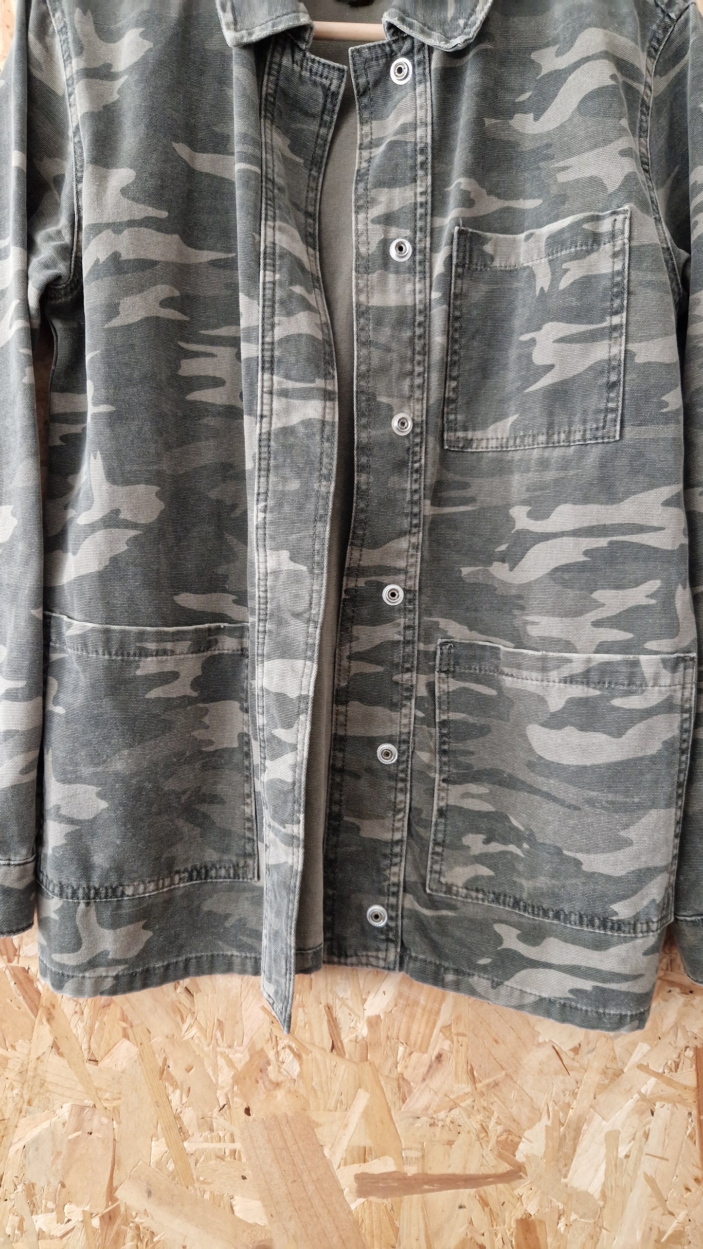Preloved Topshop Tall Camouflage Print Shacket Size 8