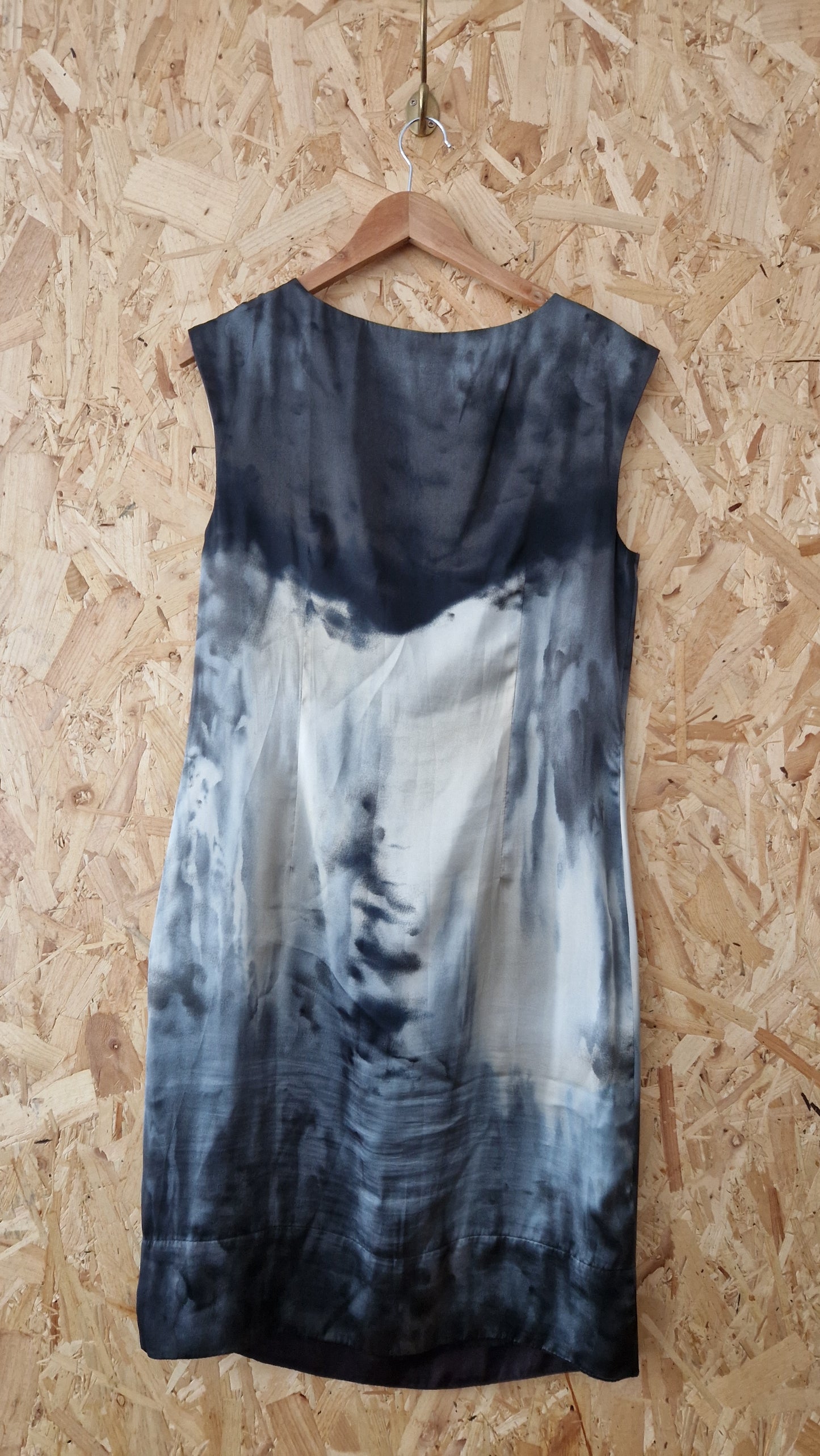 Preloved Zara Gorgeous Placement Print Sleeveless Shift Dress Size Large