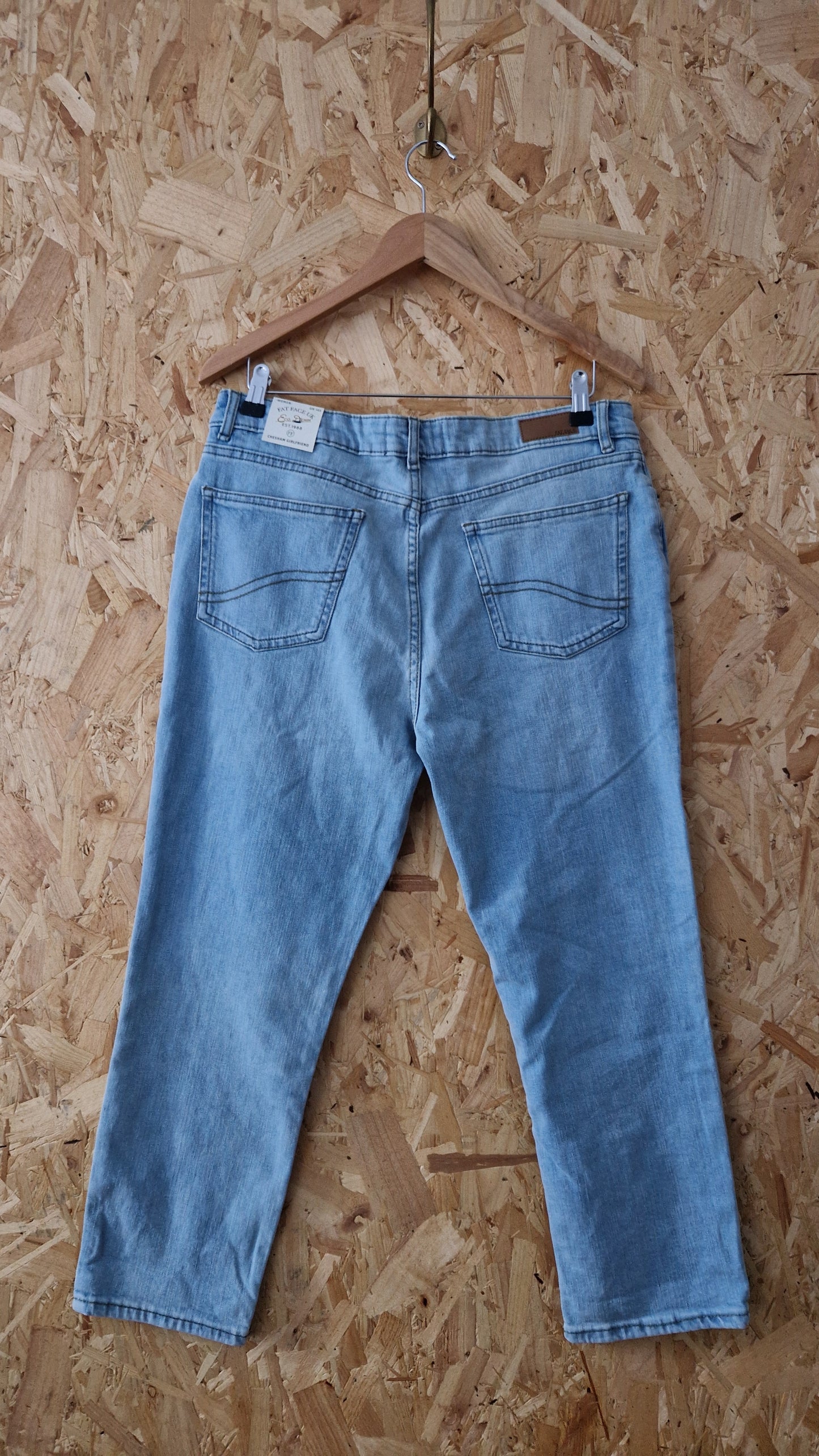 Preloved Fat Face Eco Denim 'Chesham' Girlfriend Stonewash Jeans Size 14S