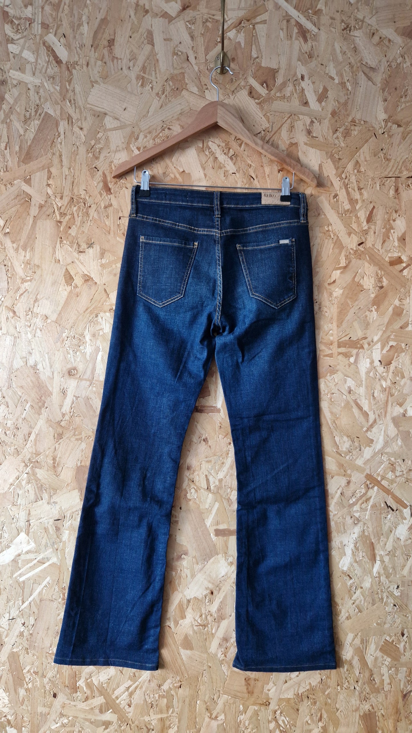Preloved Reiko 'Phoebe' Indigo Flared Jeans Waist Size 29