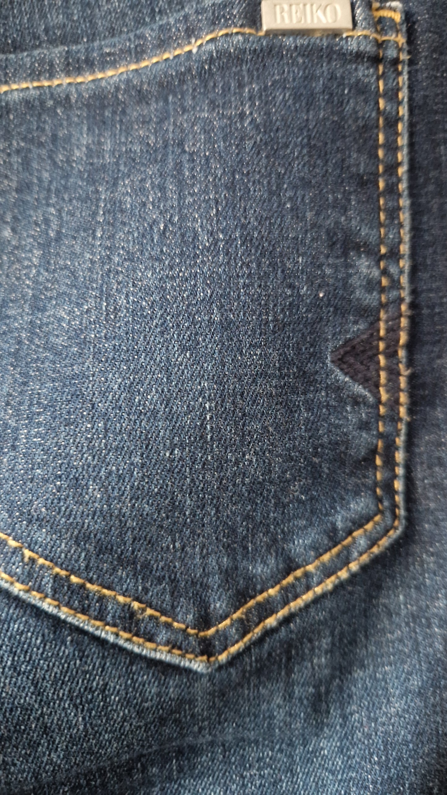 Preloved Reiko 'Phoebe' Indigo Flared Jeans Waist Size 29