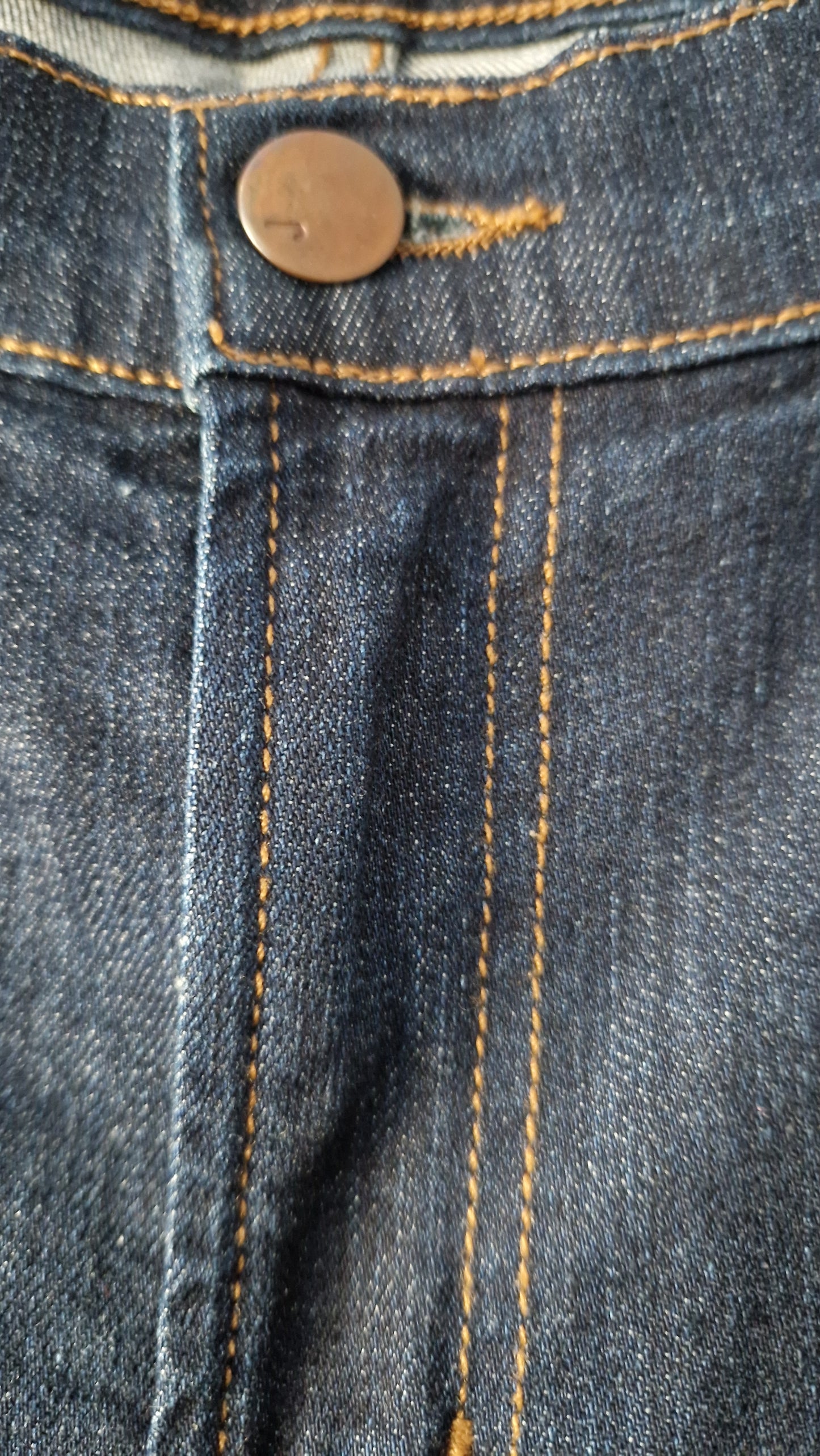 Preloved J Brand 'Gigi' Cropped Flared Indigo Jeans Waist Size 31