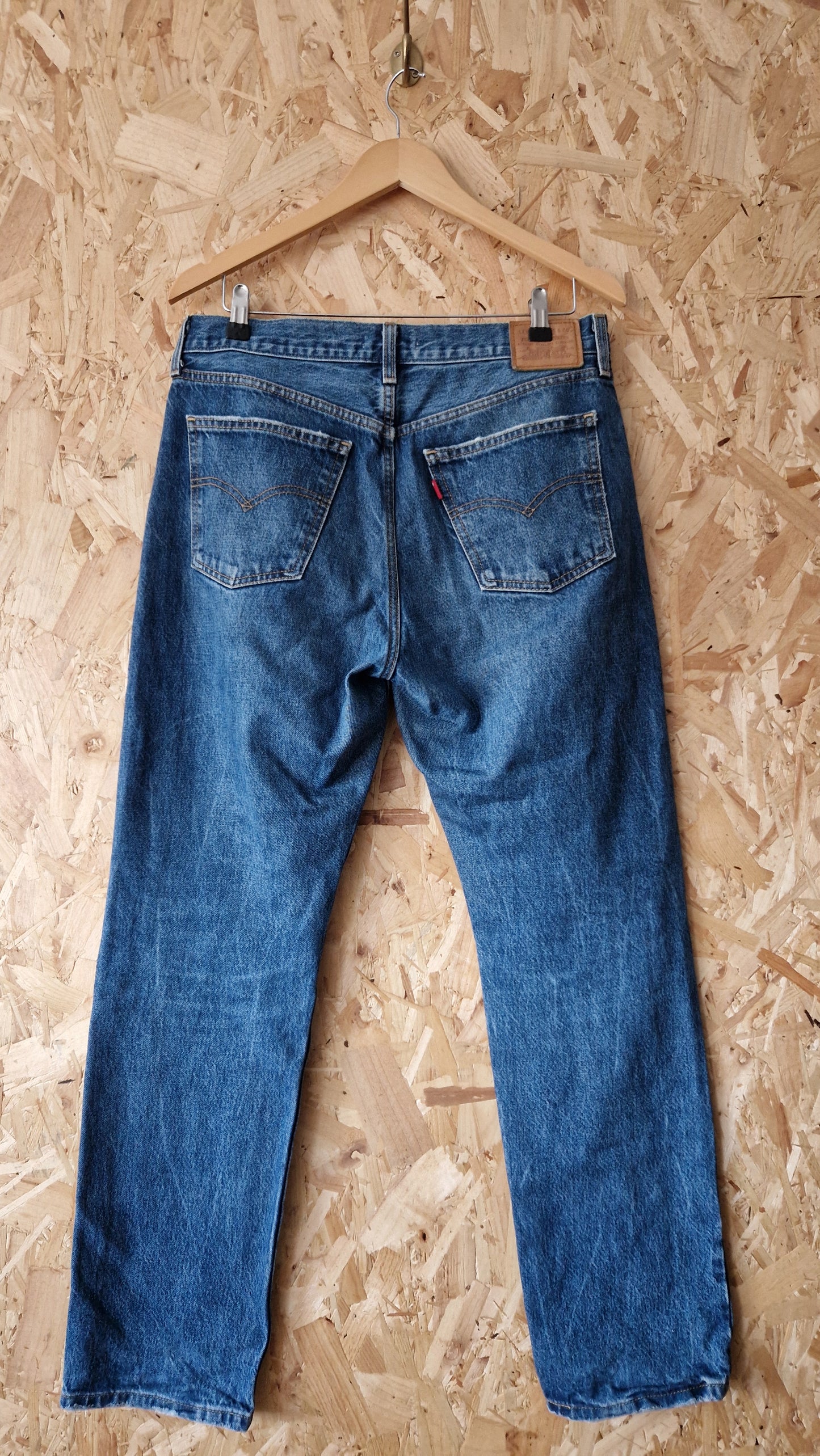 Preloved Levi's Middy Straight Leg Jeans Waist 31