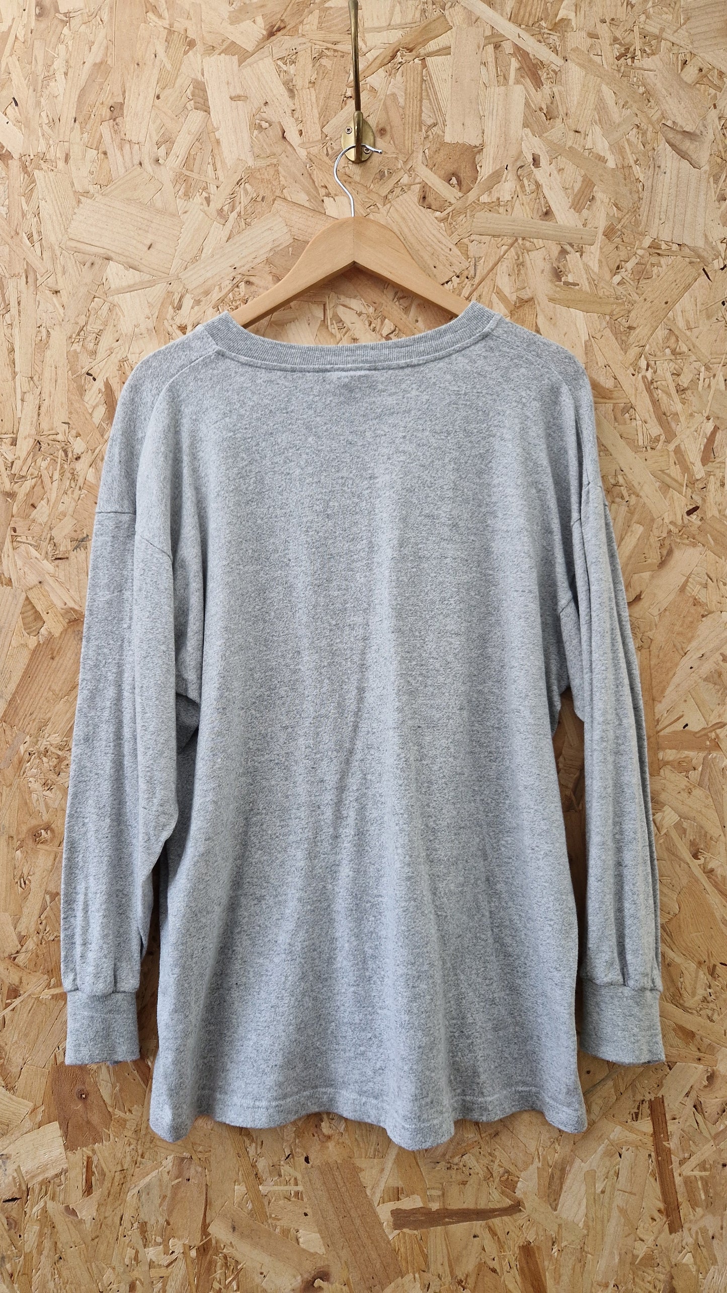 Preloved Champion Long Sleeve Henley T-Shirt Size Large (no size label visible)