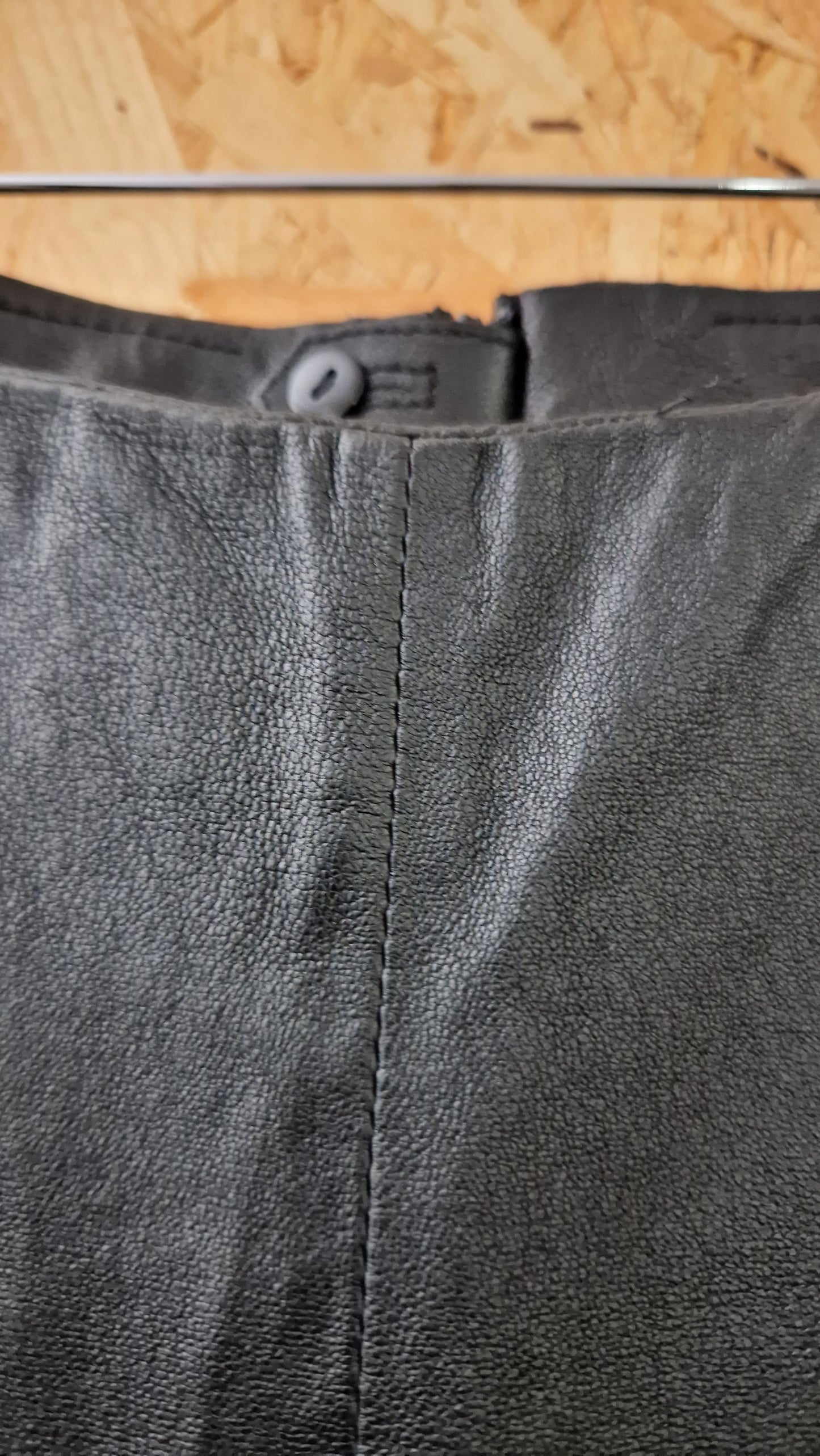 Preloved Gestuz Leather Legging Size 6 Eu Size 34