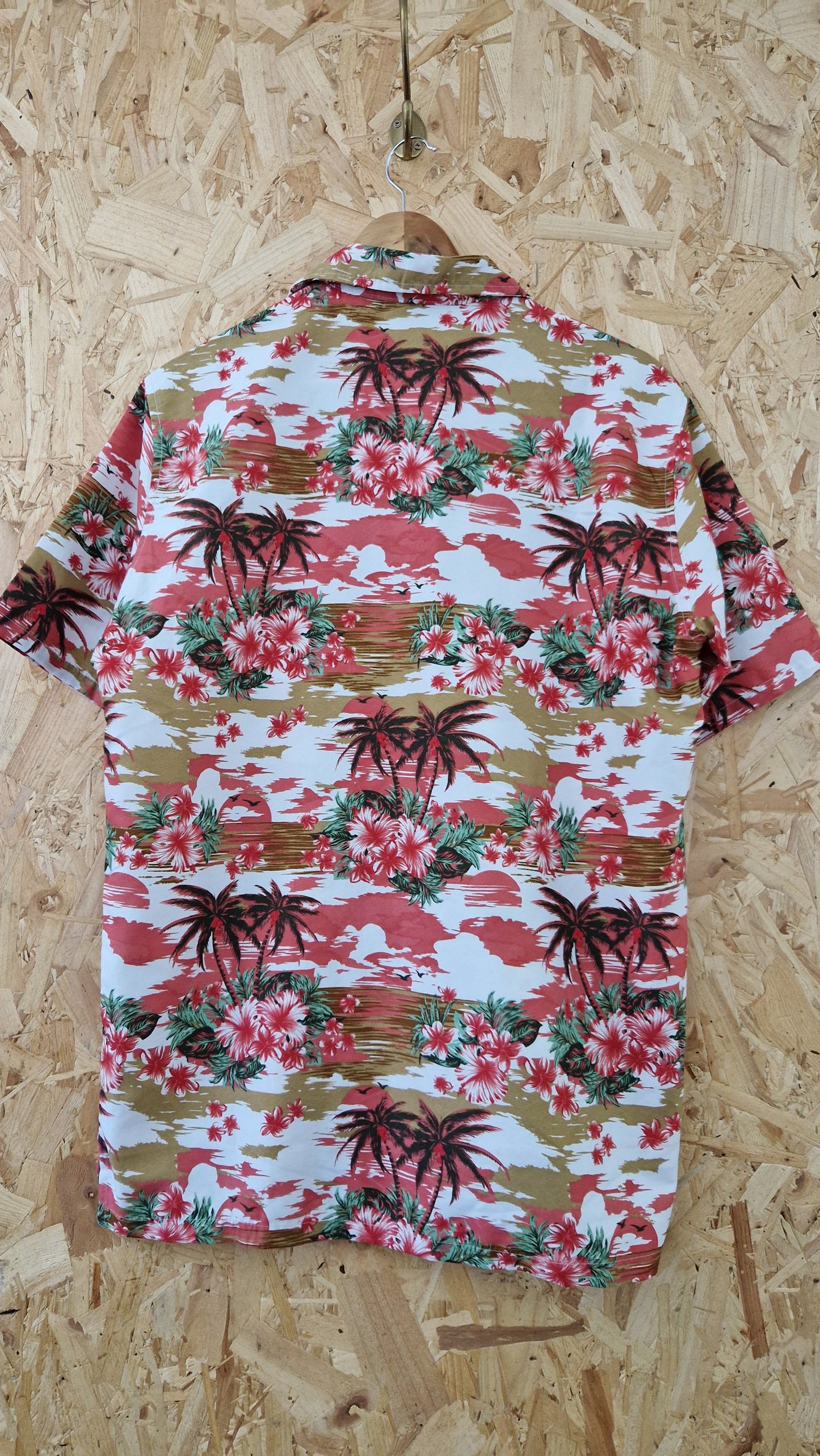 Preloved True Face Vintage Short Sleeve Hawaiian Print Shirt Size Large