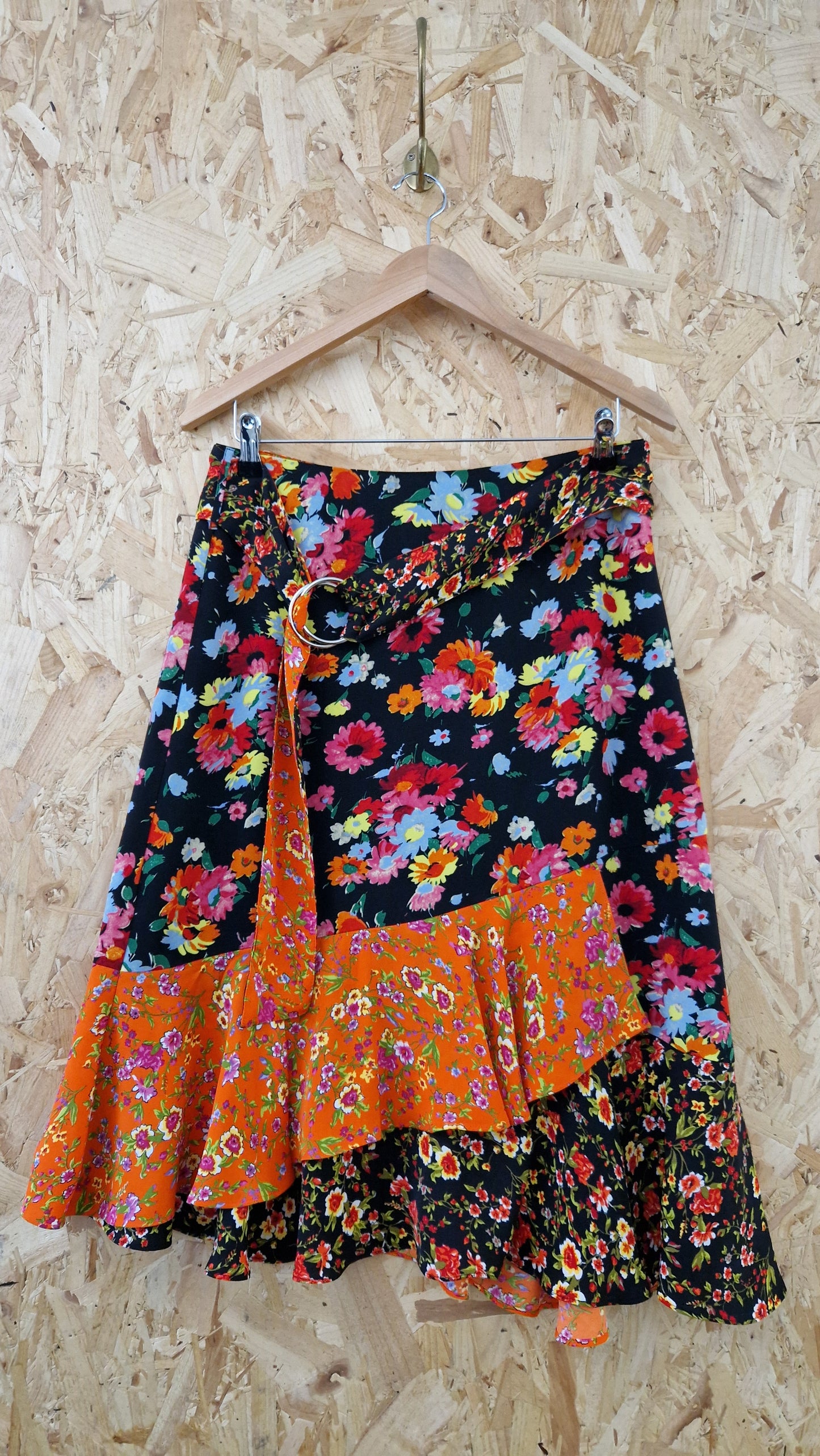 Preloved Warehouse Floral Frill Wrap Skirt Size 12