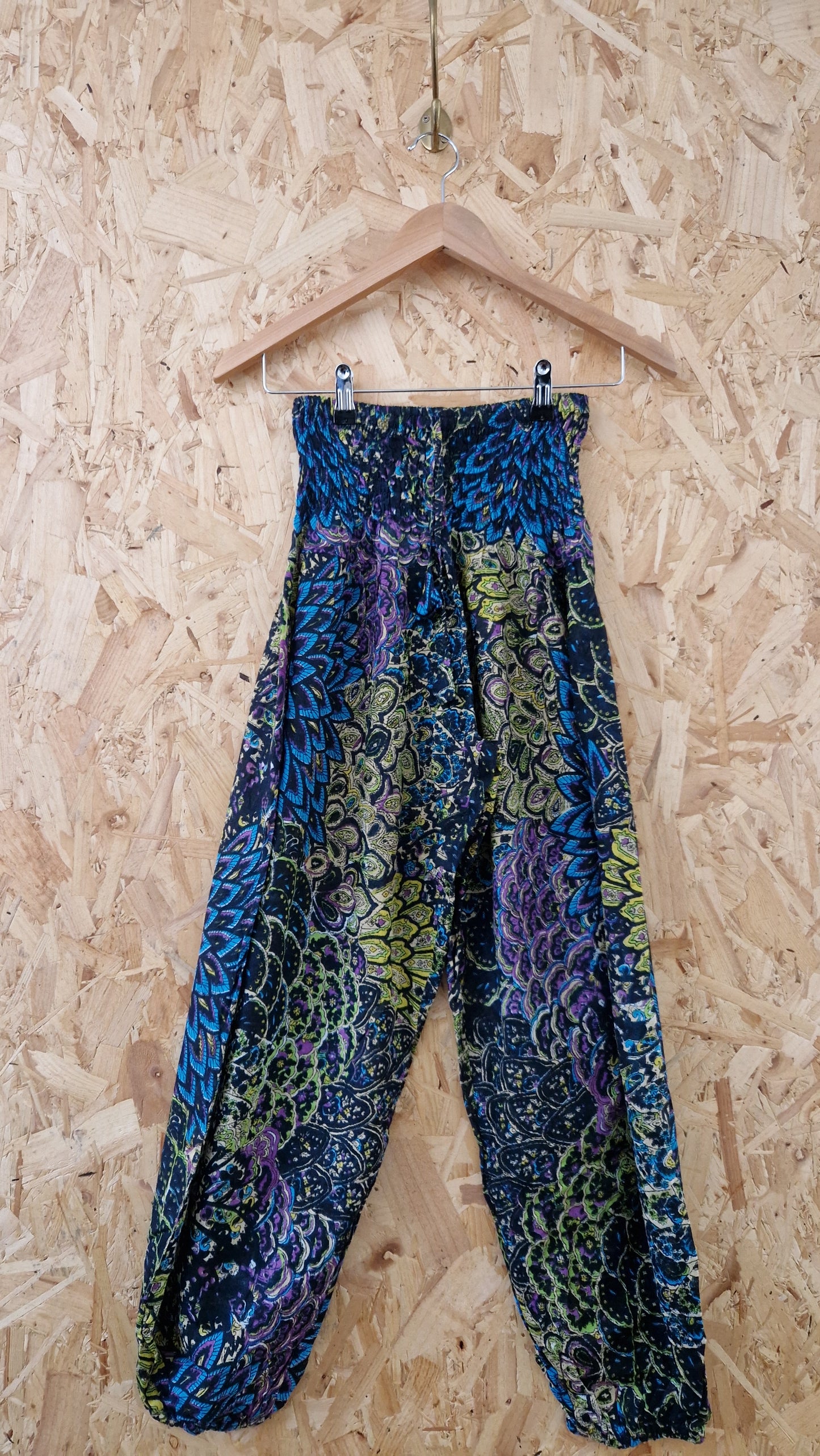 Brand New Shirring Drawstring Waist Printed Harem Pants Size S/M