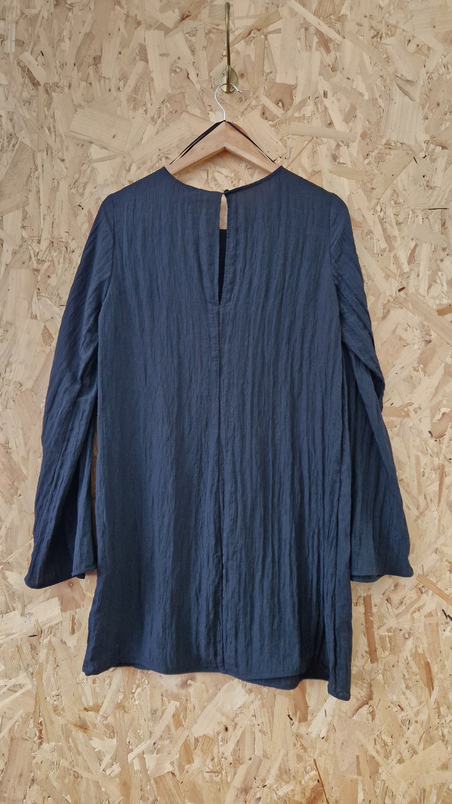 Brand New H&M 'Crinkle' Long Sleeve Tunic Size Medium