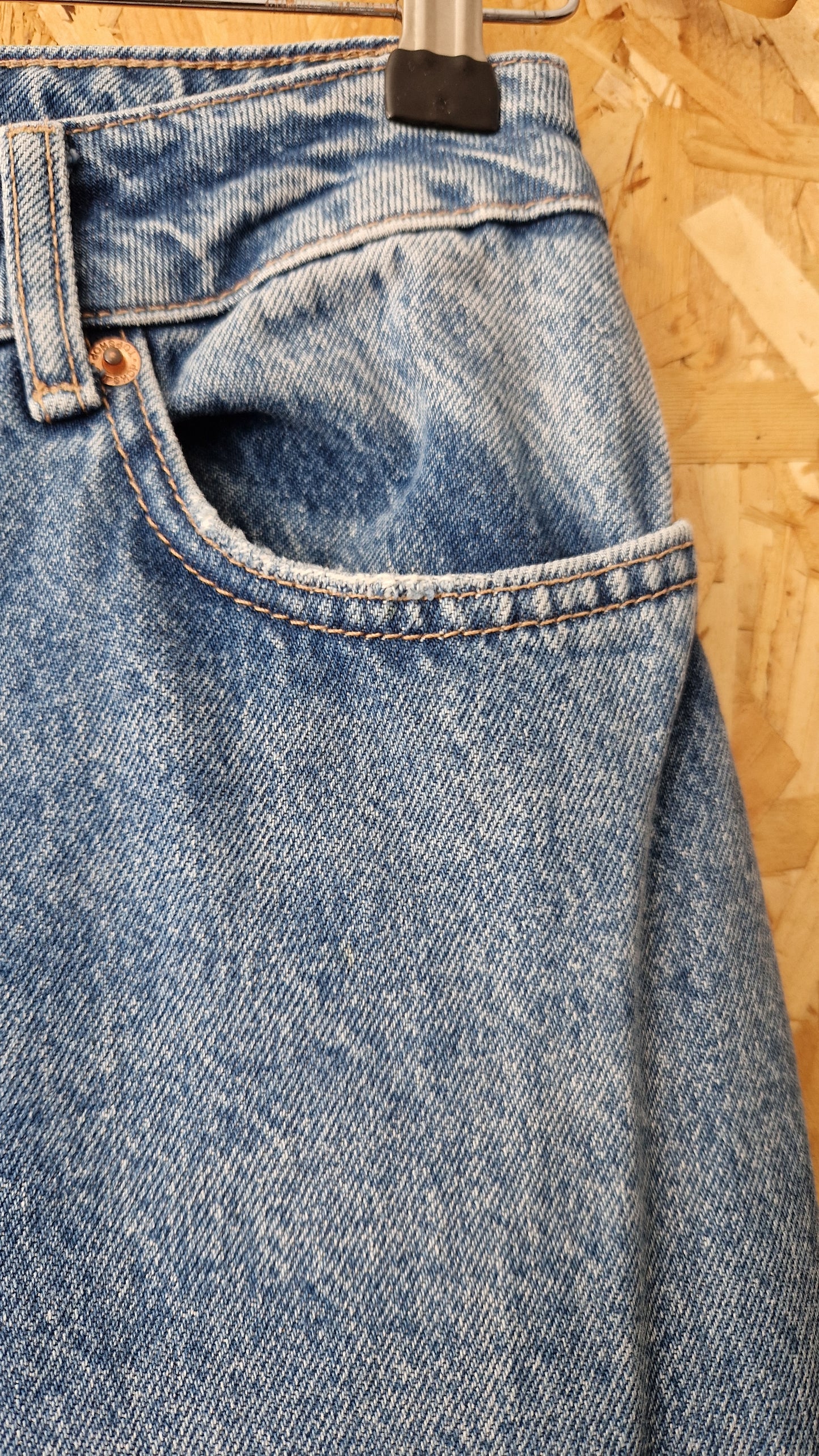 Preloved Topshop Bleached Flared Jeans Waist Size 28 Leg Length 32