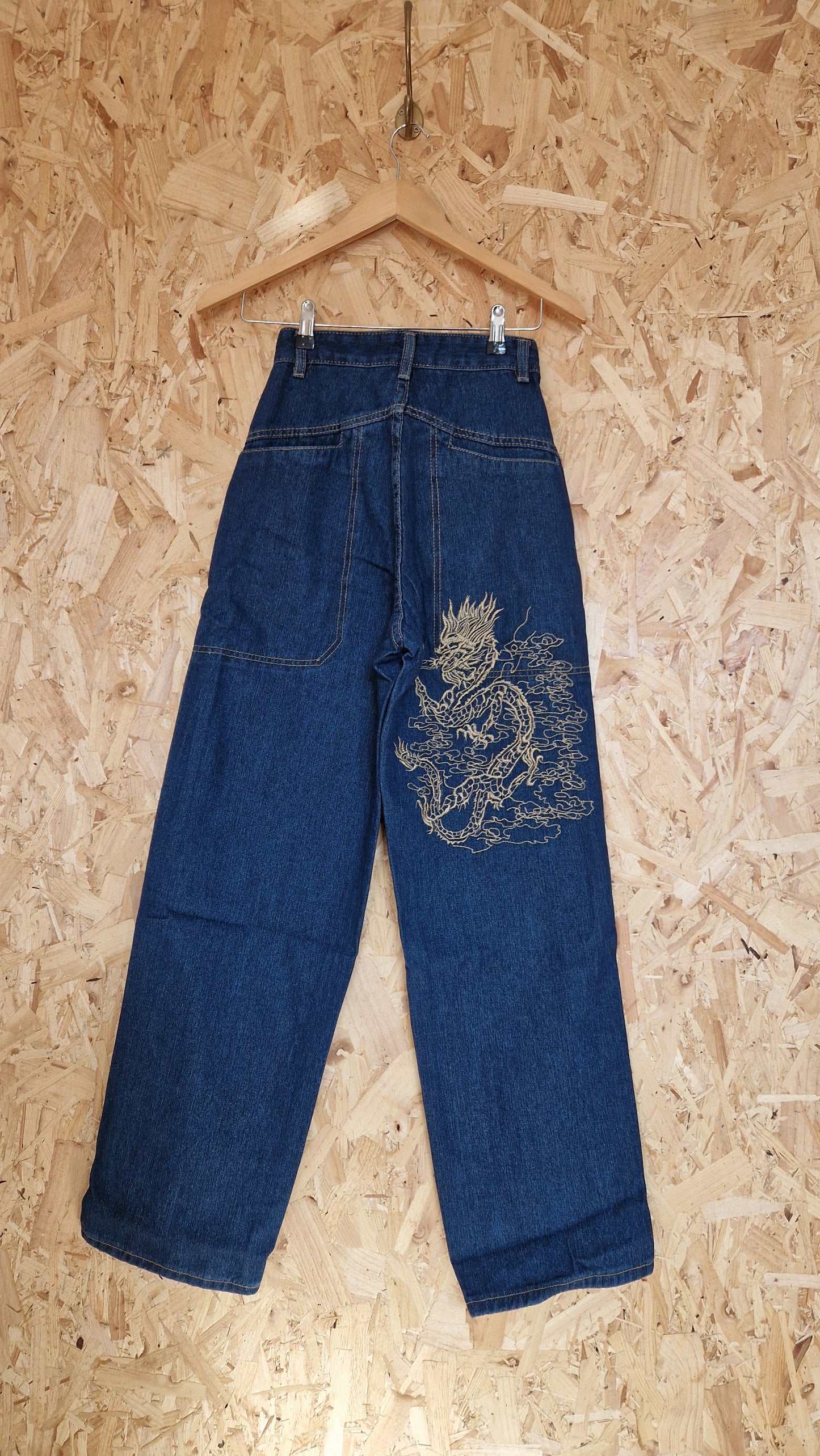 Preloved No Brand Wide Leg Jeans with Dragon Embroidery Size XSmall