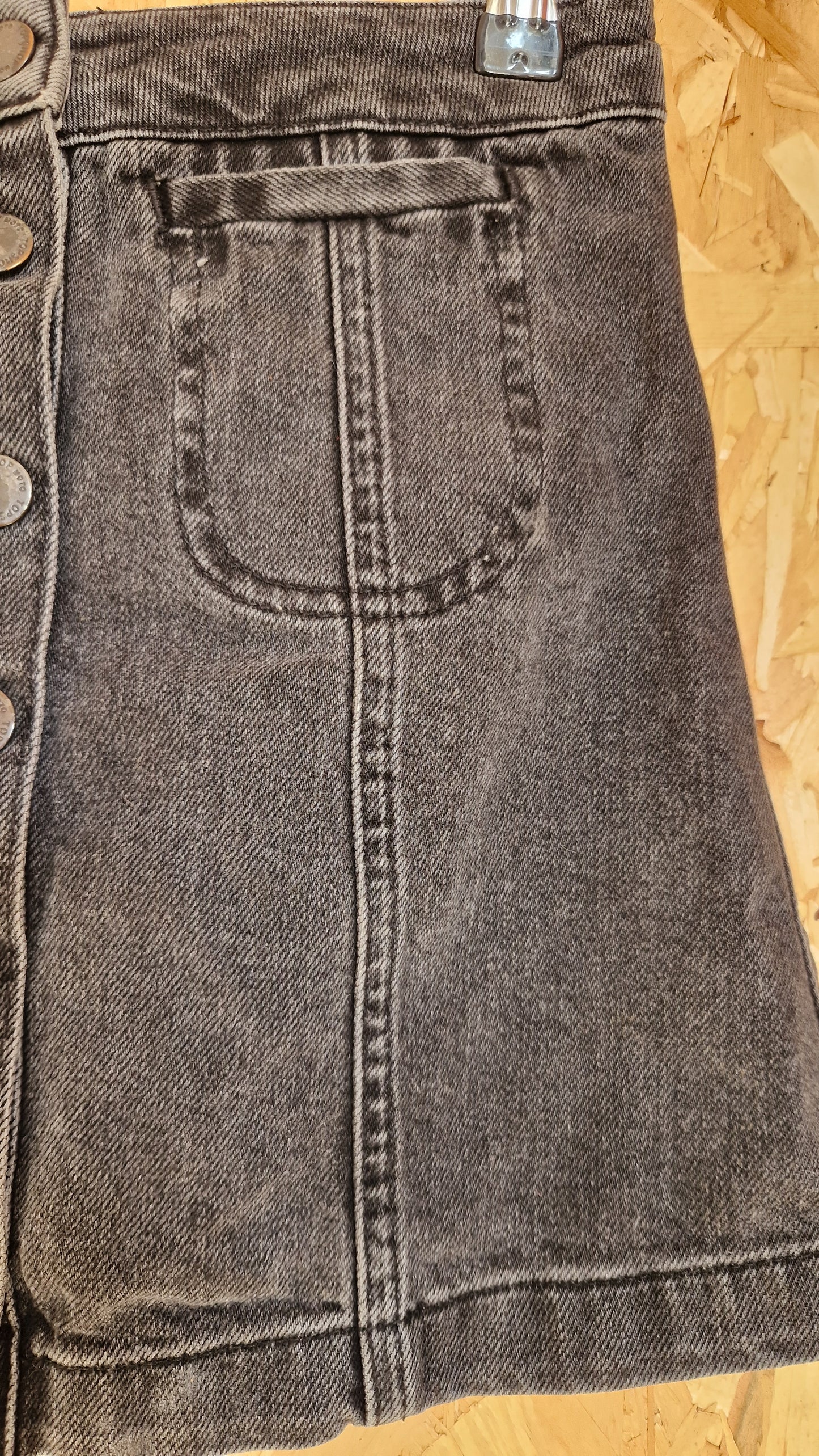Preloved Topshop Popper Thru Denim Mini Skirt Size 4