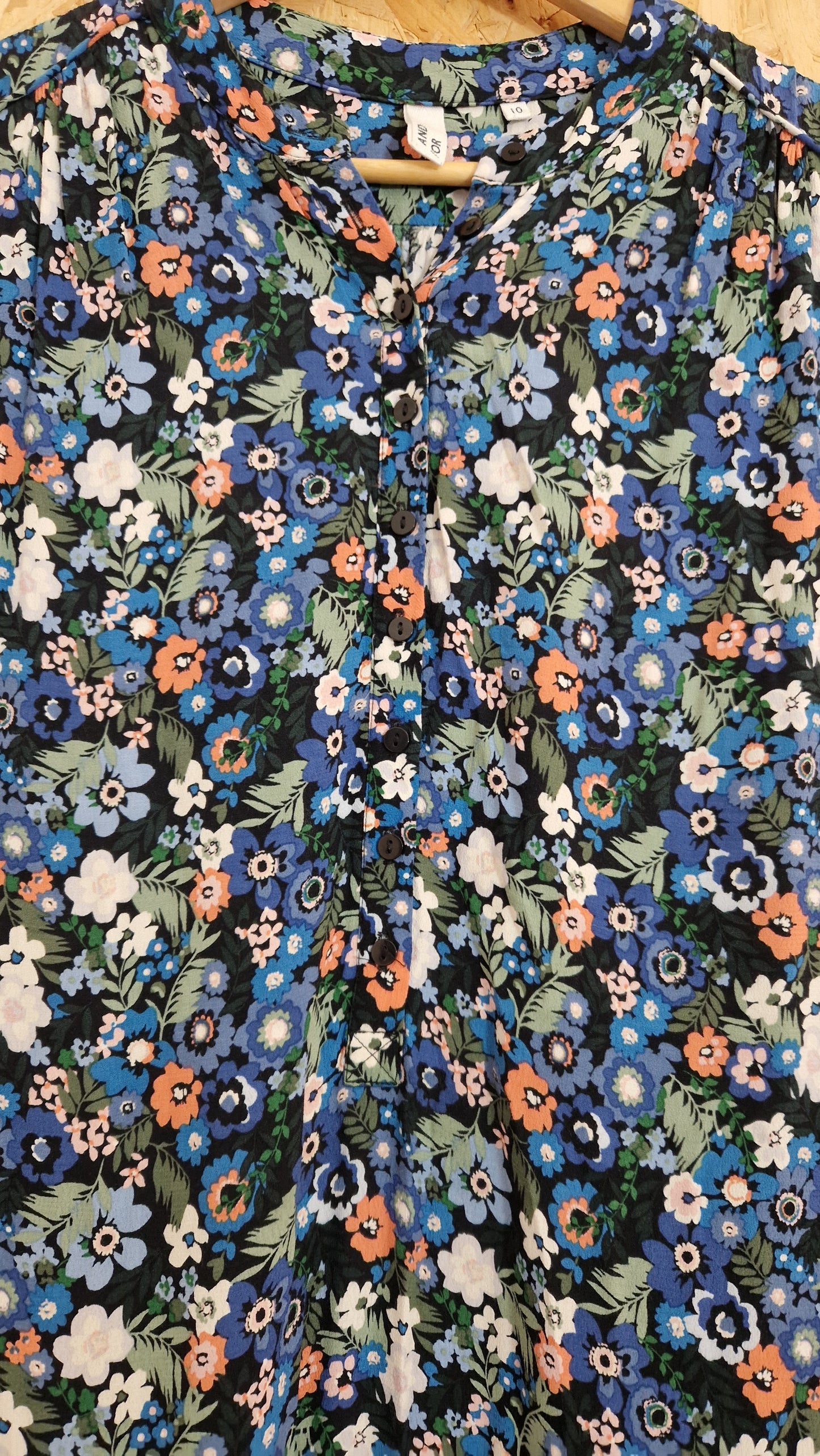 Preloved AND/ OR Collarless Printed Dress with Hem Frill Size 10