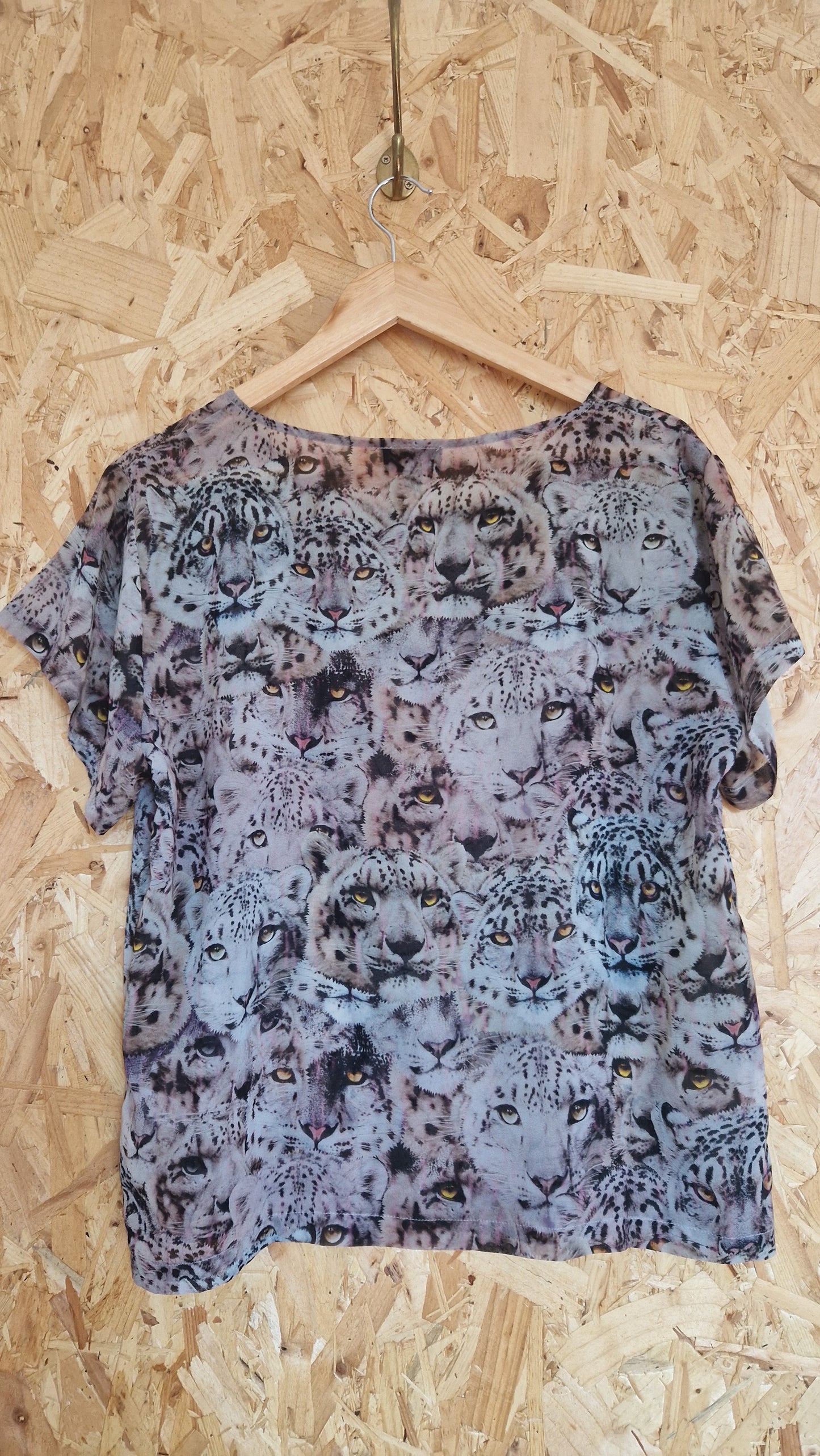 Preloved Topshop Short Sleeve 'Leopard Face' Print Top Size 12