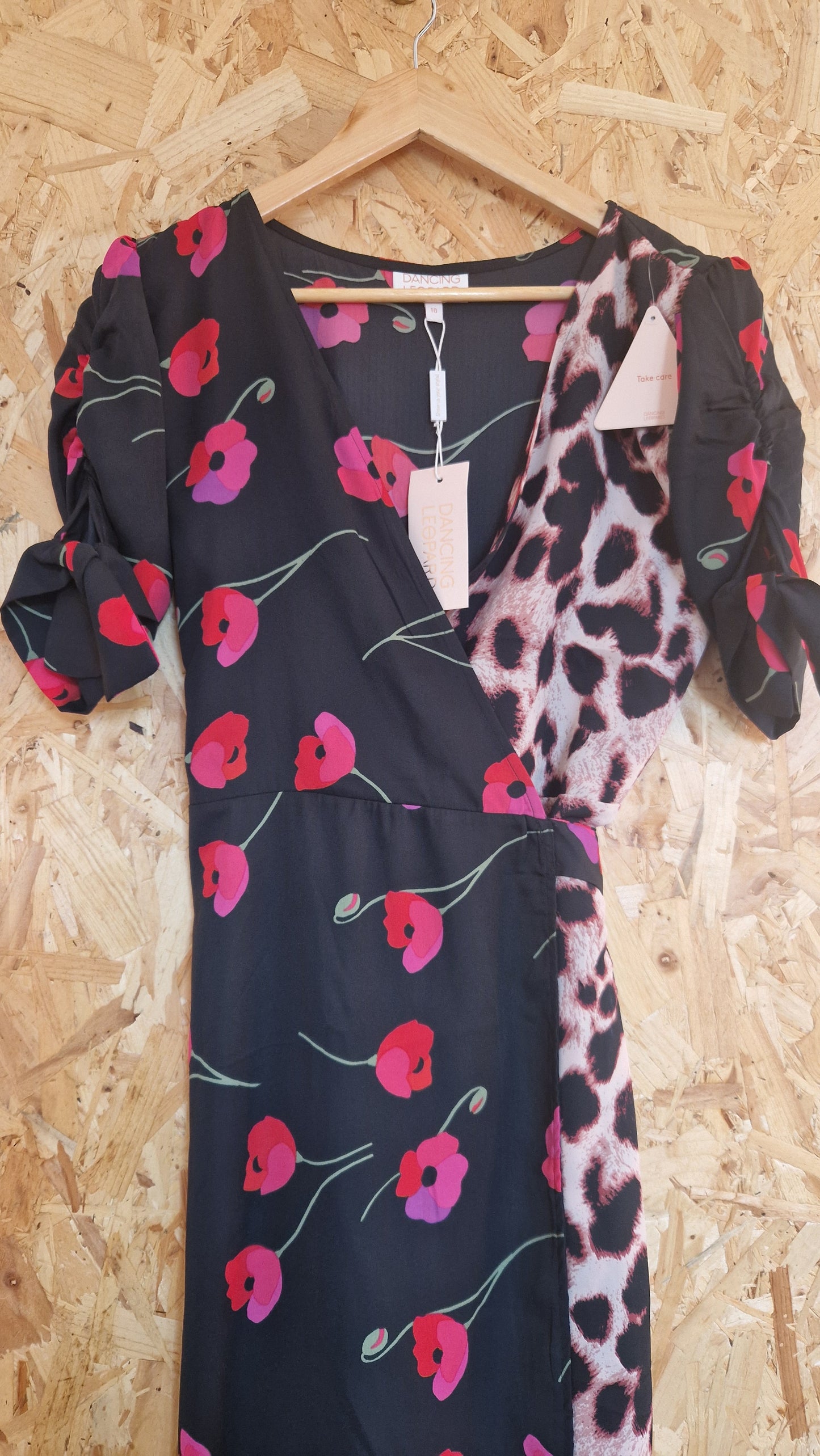 Brand New Dancing Leopard Mixed Print Short Sleeve Wrap Dress Size 10