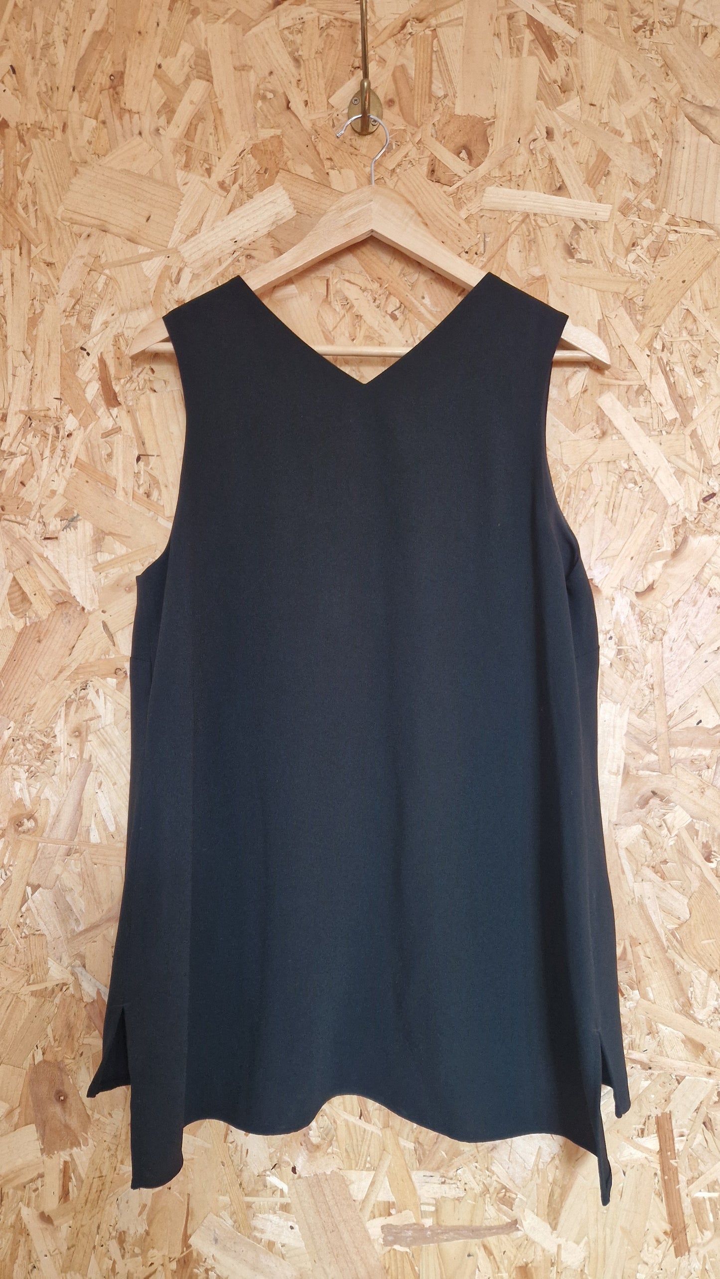 Preloved LK Bennett Sleeveless Top with Lace Insert Size 16