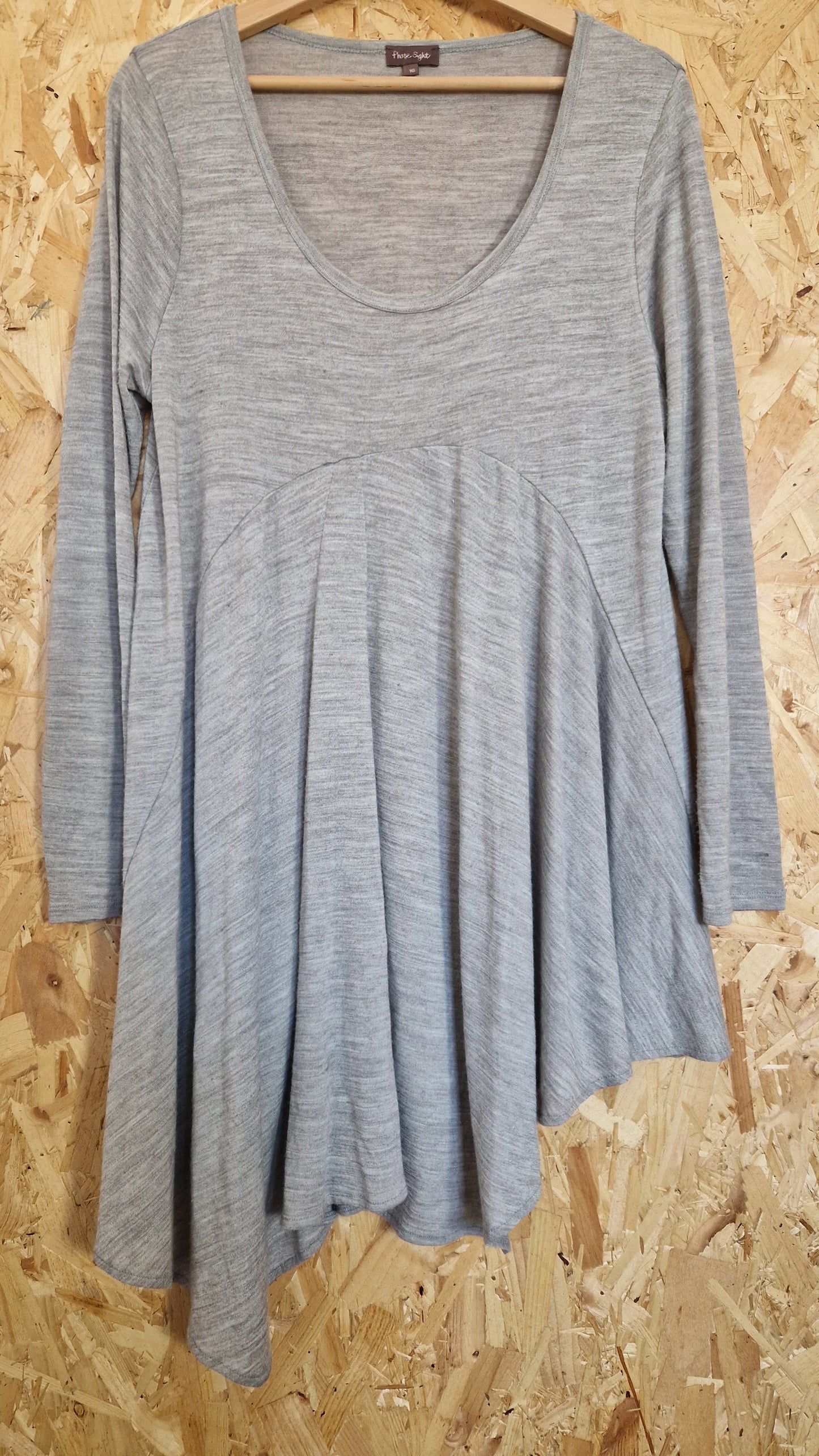 Preloved Phase Eight Long Sleeve Asymmetric Hem Empire Line Top Size 16