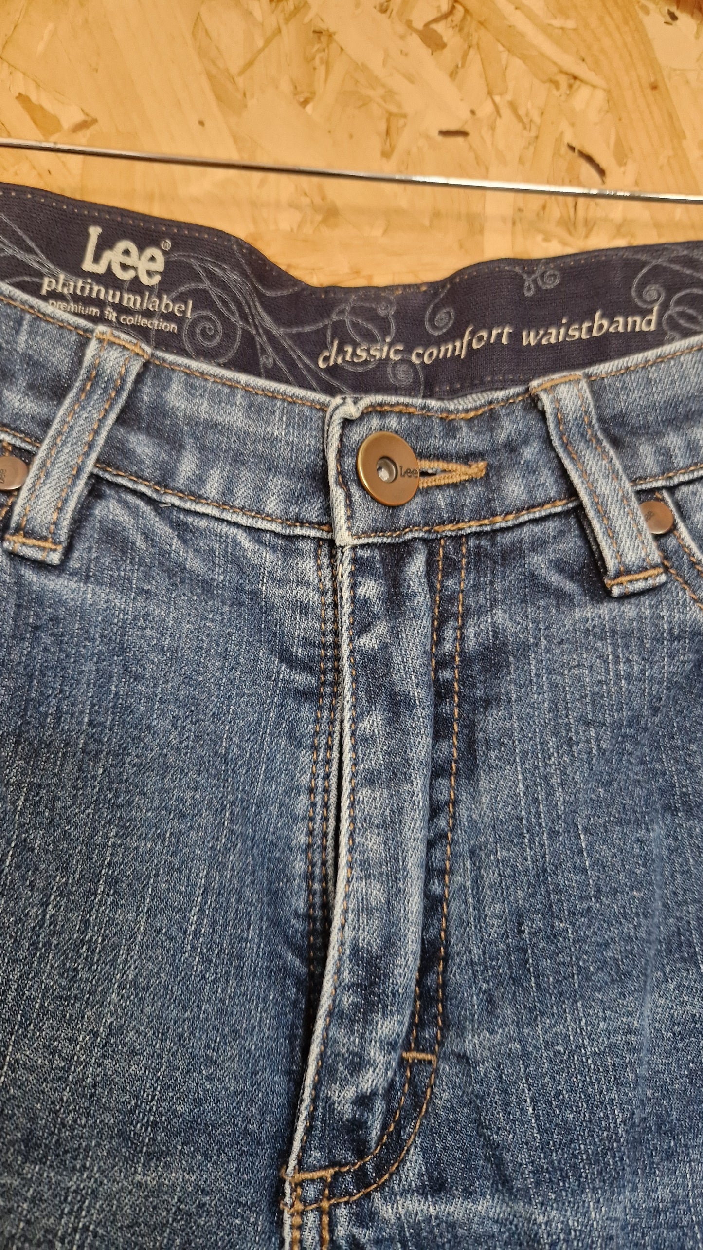 Preloved Lee Platinum Label Classic Comfort Waistband Jeans US Size 10 UK Size 14