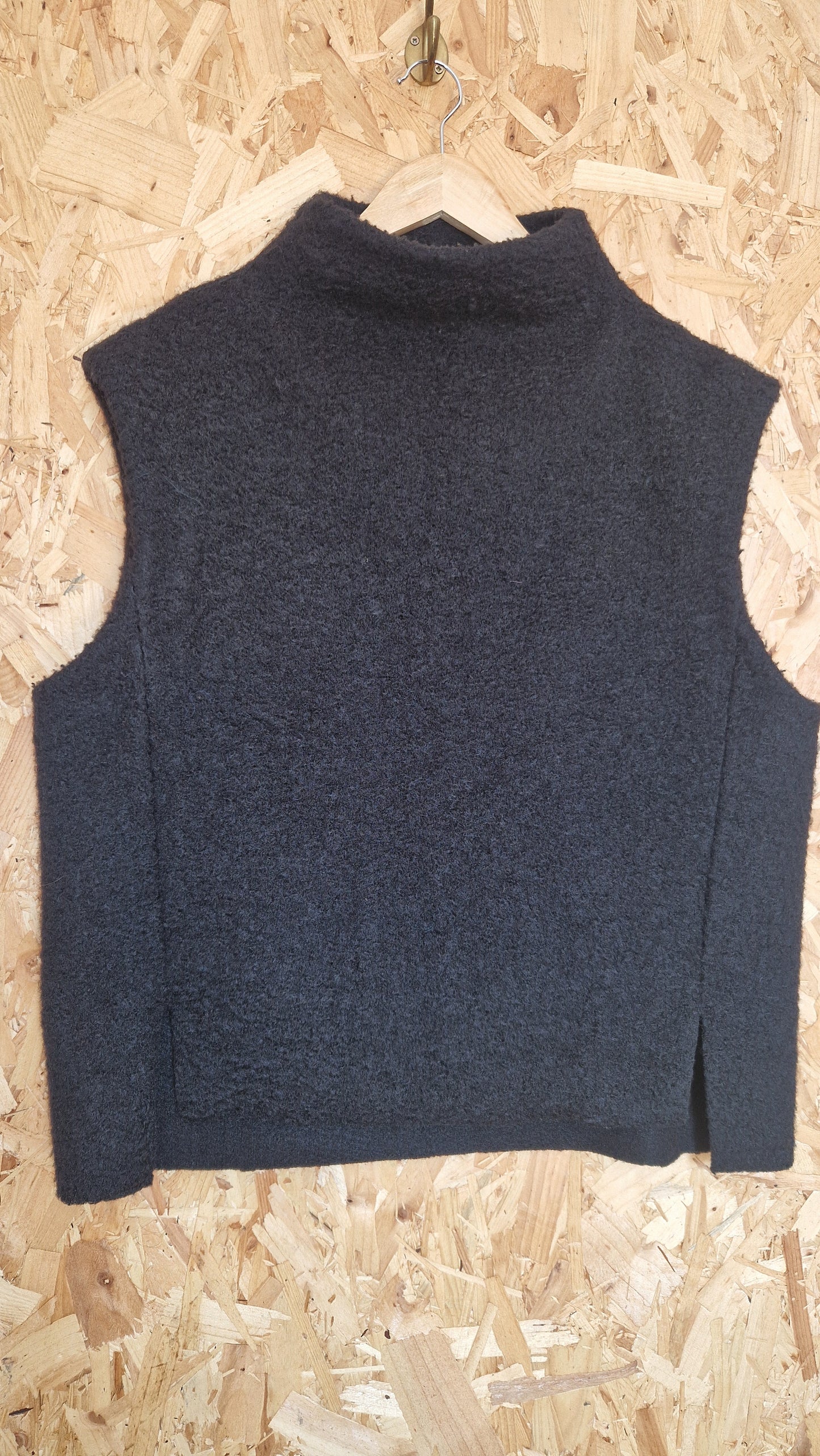 Preloved Zara Sleeveless Funnel Neck Boucle Jumper with Split Details Size Large