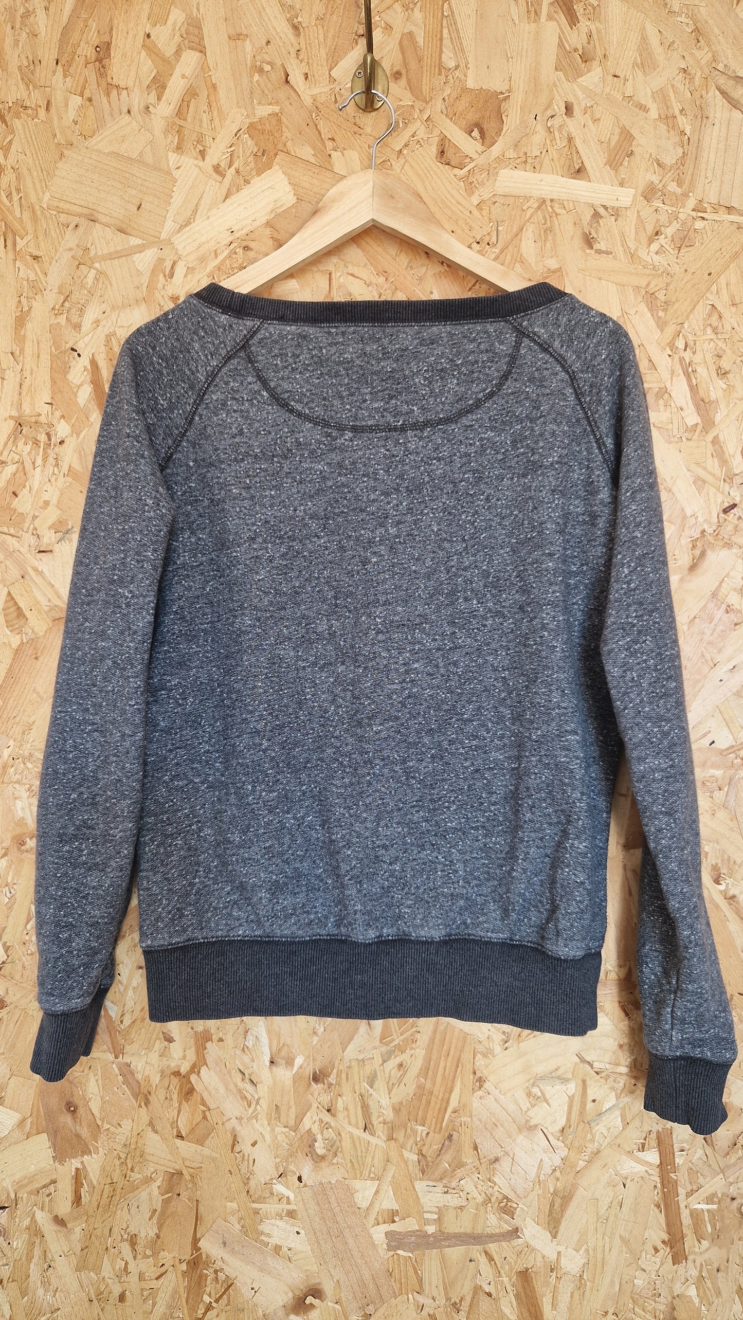 Preloved Nike Long Sleeve Ragglan Sleeve Sweatshirt Size Large
