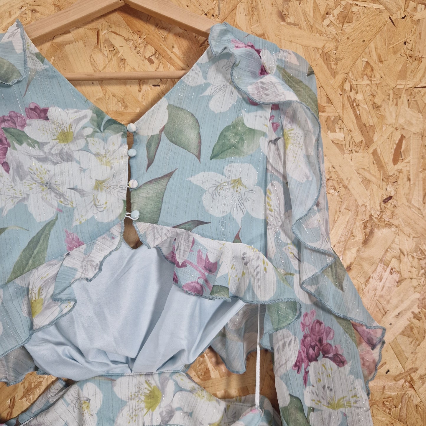 Brand New Lipsy V-Neck Chiffon Printed Dress with Cut Out Detail Size 12