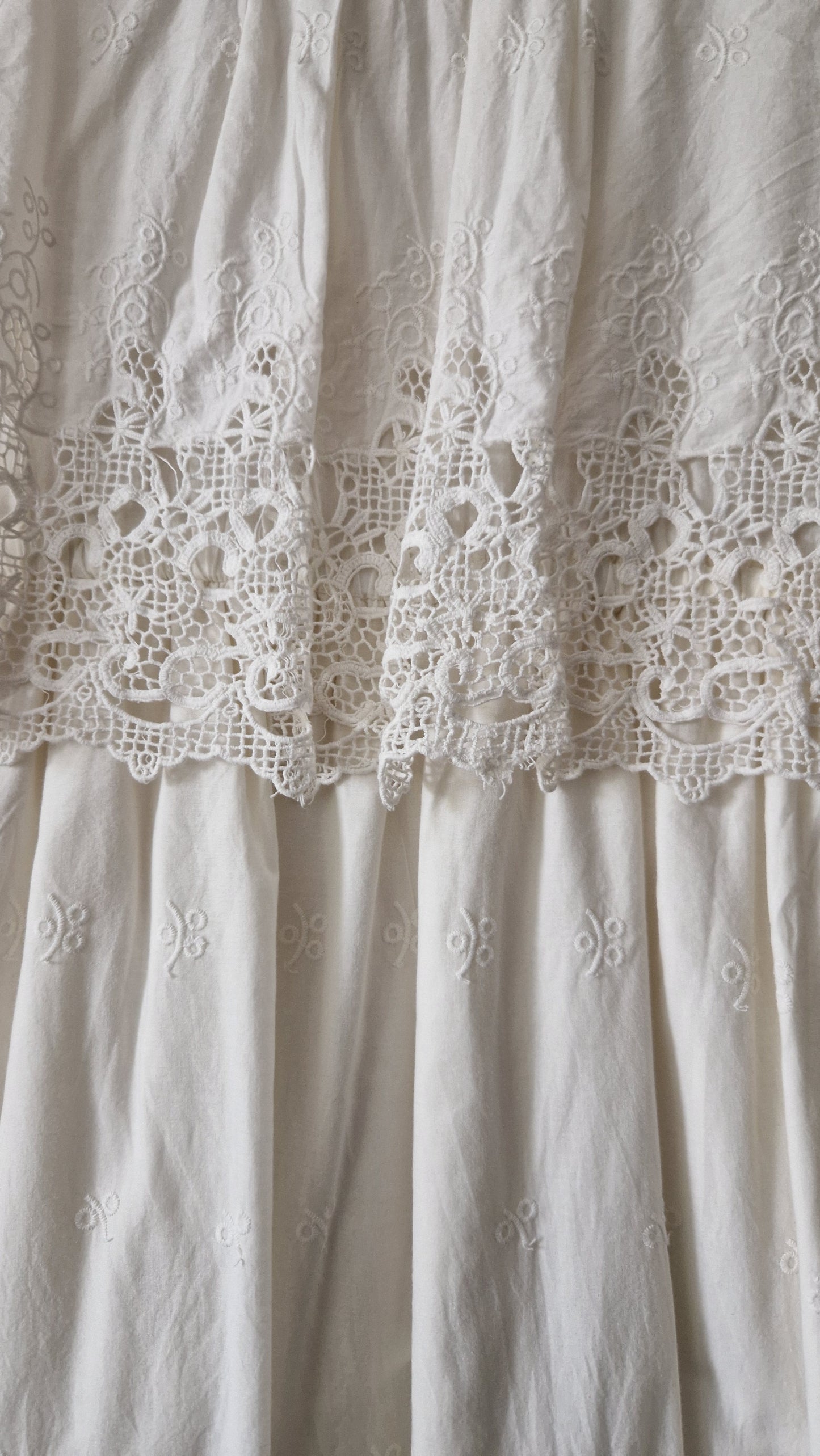 Preloved Zara Sleeveless Embroidered Lace Detailed Dress Size Small