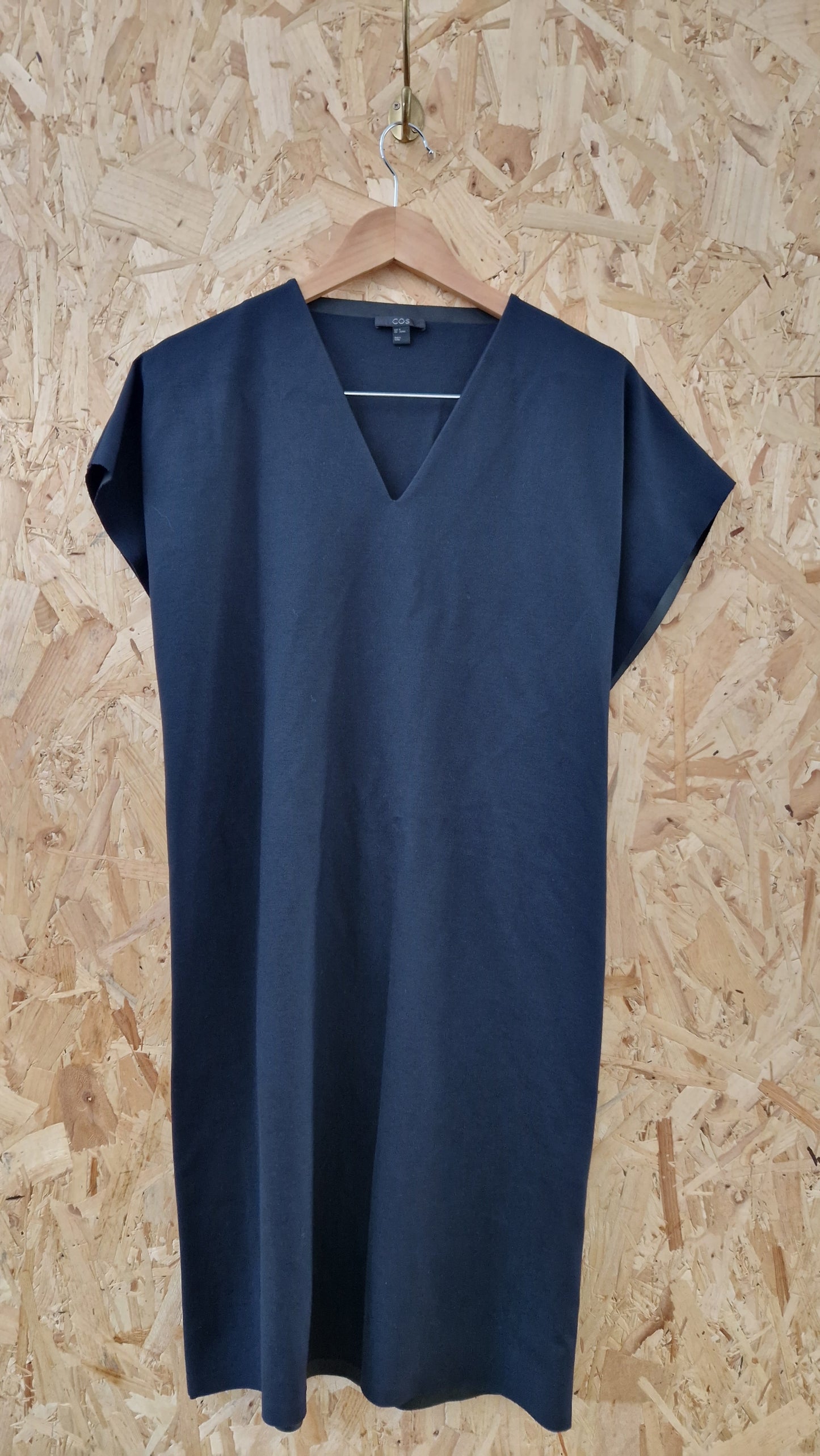 Preloved Cos V-Neck Dress with Elastic Back Belt Size Medium
