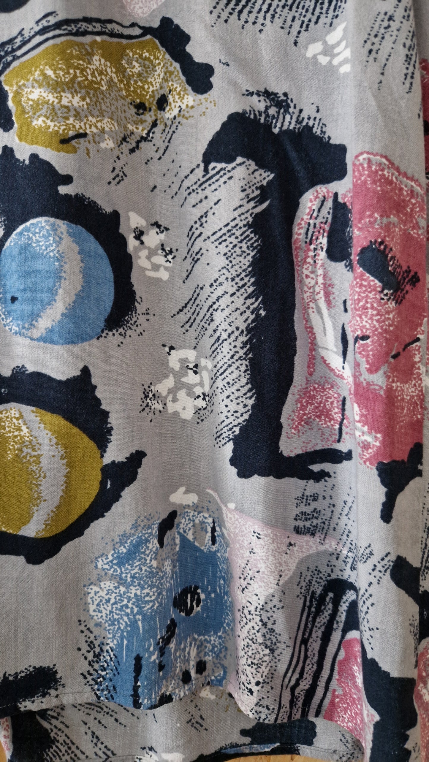 Preloved Concord Long Sleeve 80s Printed Viscose Blouse Size Medium