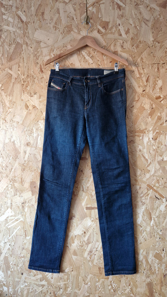Preloved Diesel Larkee Relaxed Straight Jeans Waist 32 Leg Length 30