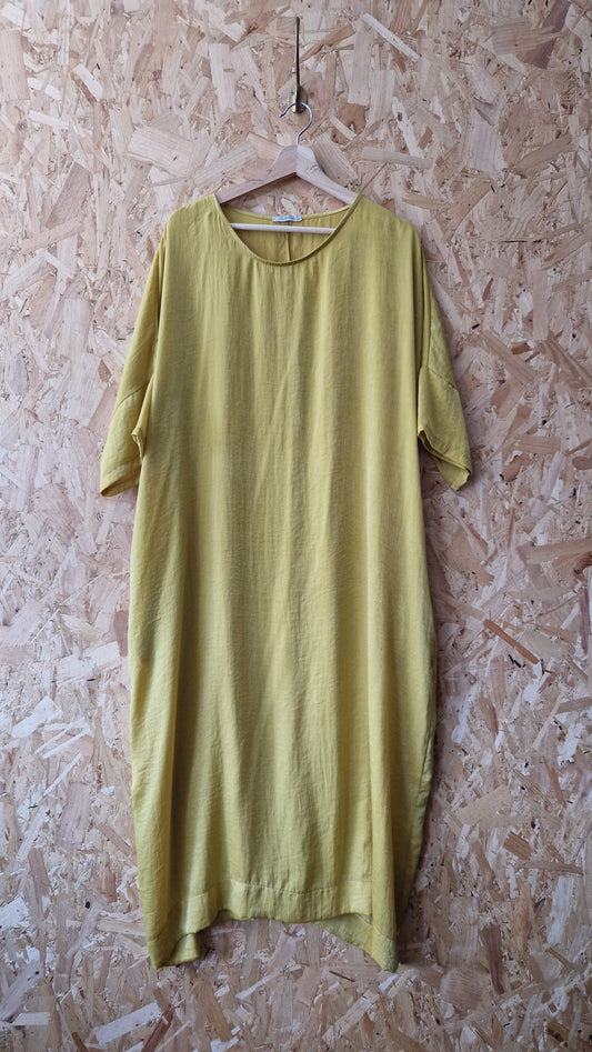 Preloved Regalias Short Sleeve Oversized Dress with Self Fabric Belt One Size