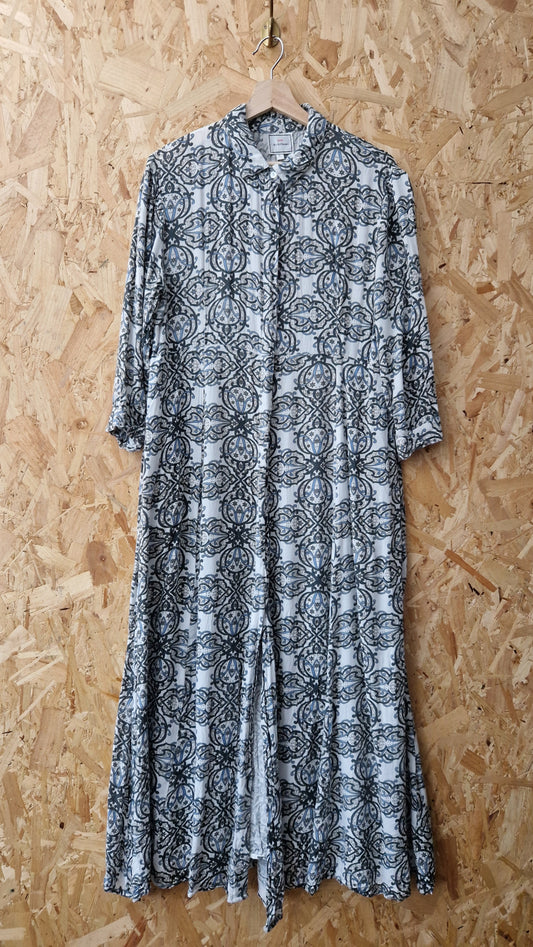 Preloved Achilleas Three Quarter Sleeve Printed Shirtdress Size Large