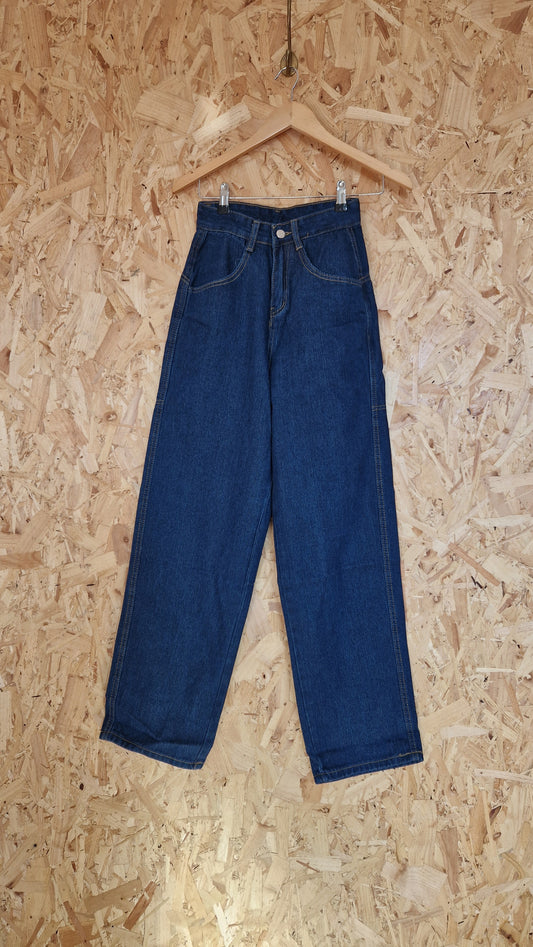 Preloved No Brand Wide Leg Jeans with Dragon Embroidery Size XSmall