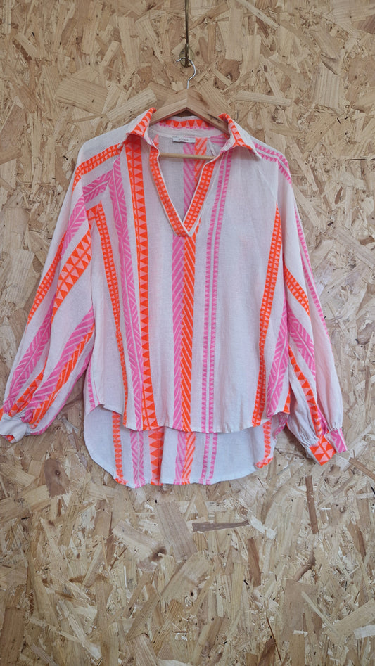 Preloved Bebou Open Neck Jacquard Pattern Blouse One Size