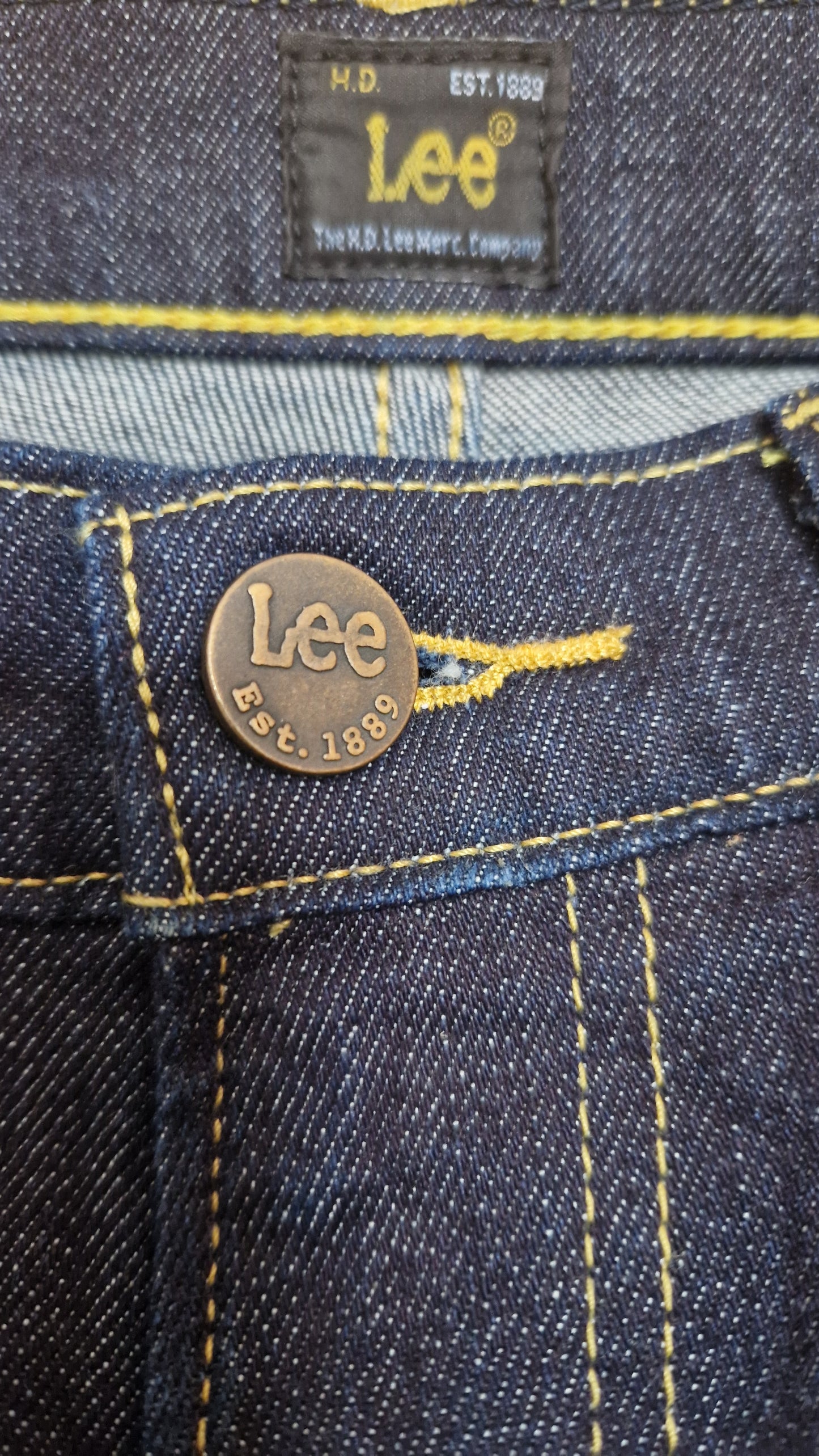 Preloved Lee Luke Jeans Waist Size 31 Leg Length 32