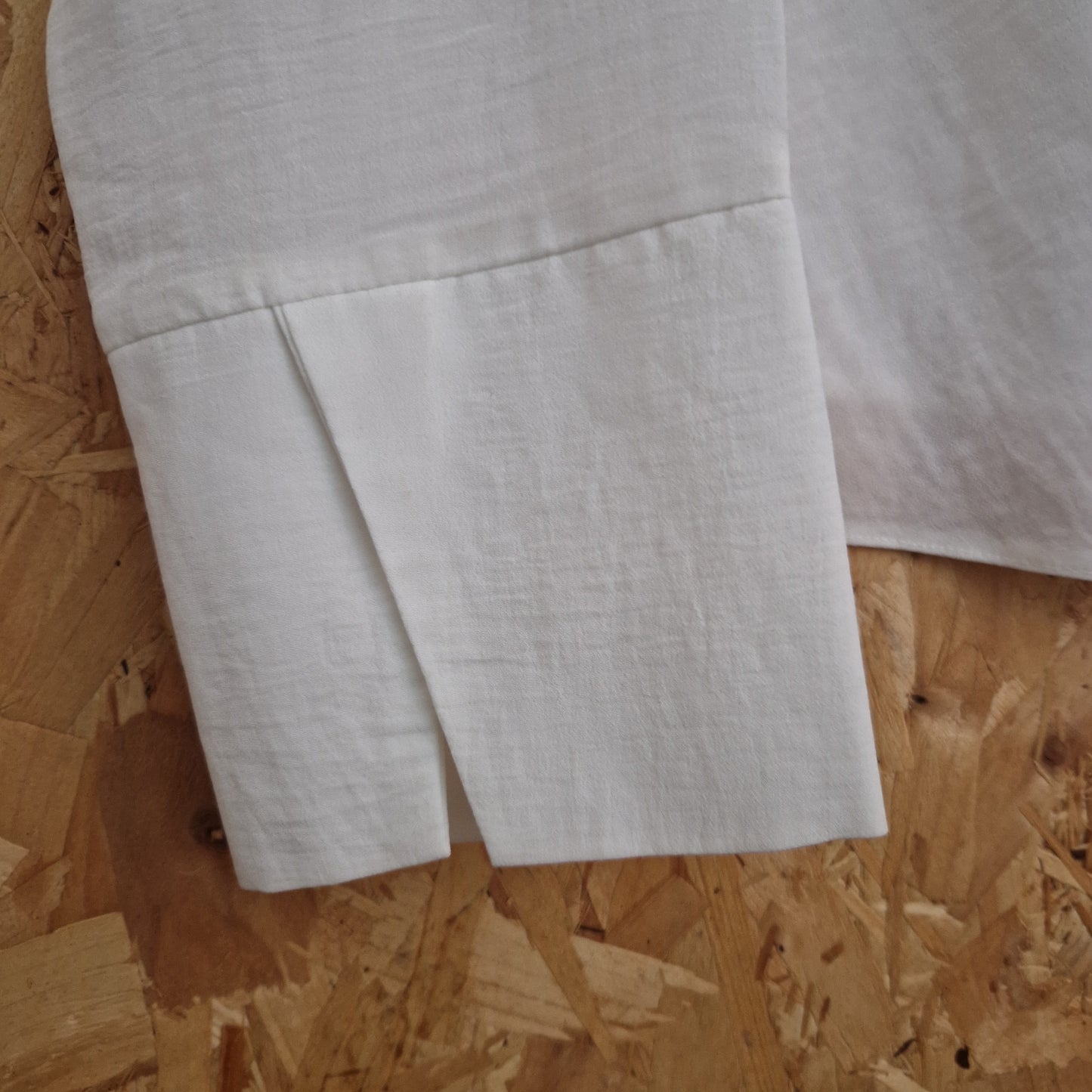 Preloved ASOS Design Cowl Neck Long Sleeve Blouse Size 20