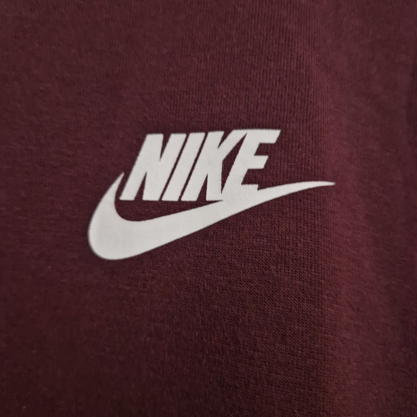 Preloved Nike Cropped Sweatshirt with Dropped Shoulders Size Large