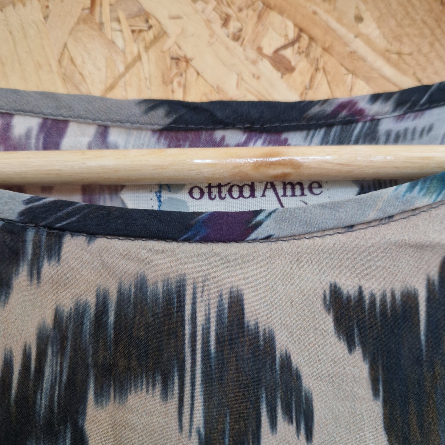 Preloved Otto d'Ame Printed Chiffon Top Size 12